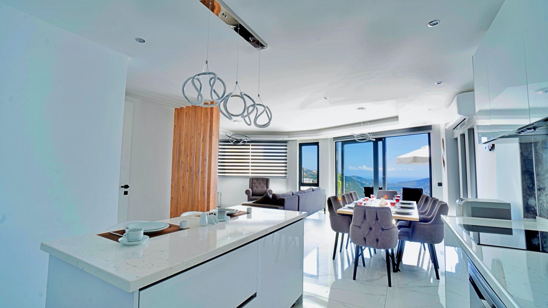 VBK68477 Villa Booking