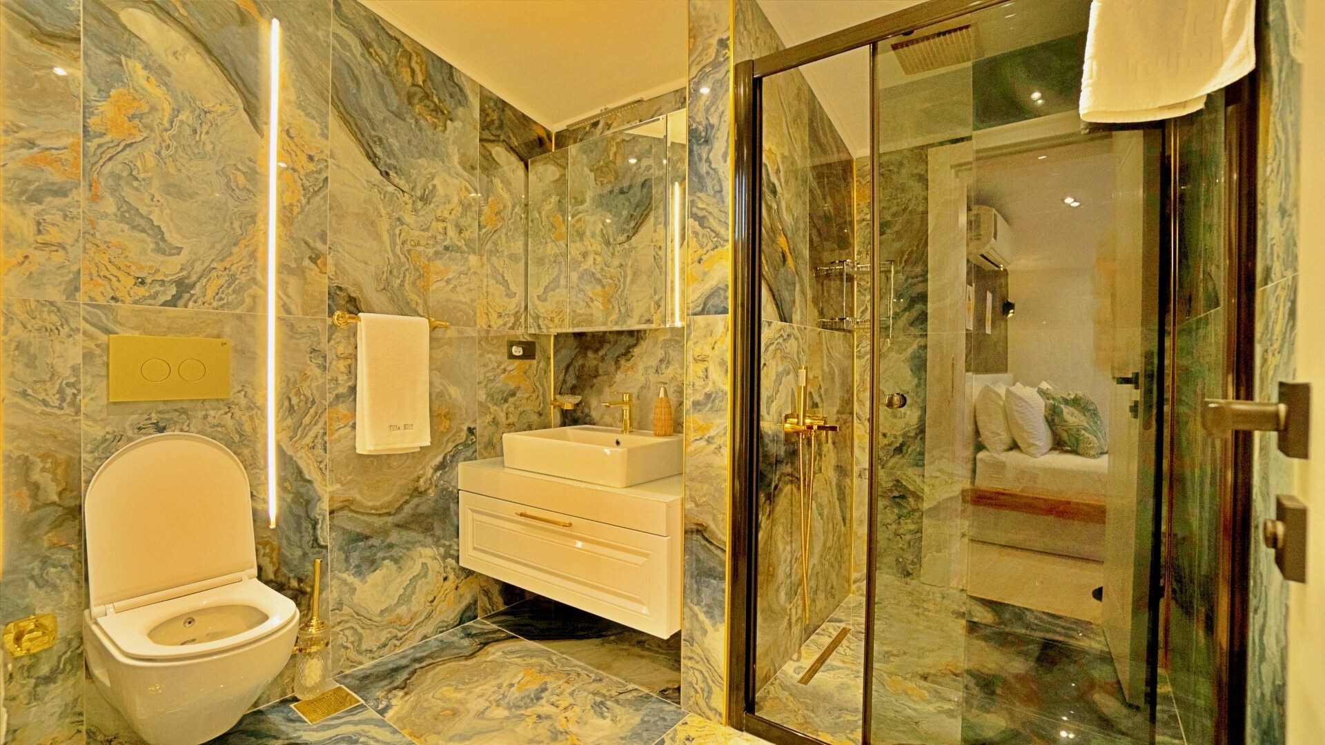 VBK68477 Villa Booking