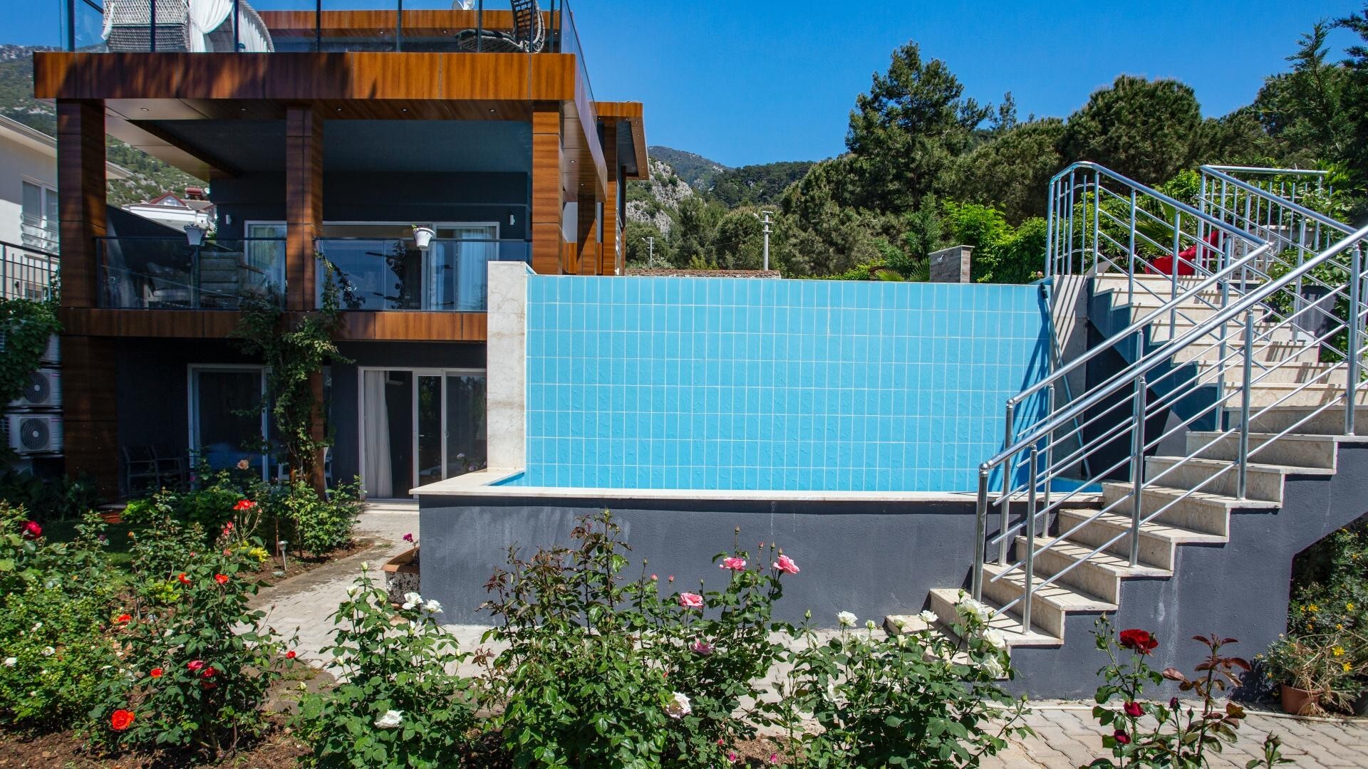 VBK68291 Villa Booking