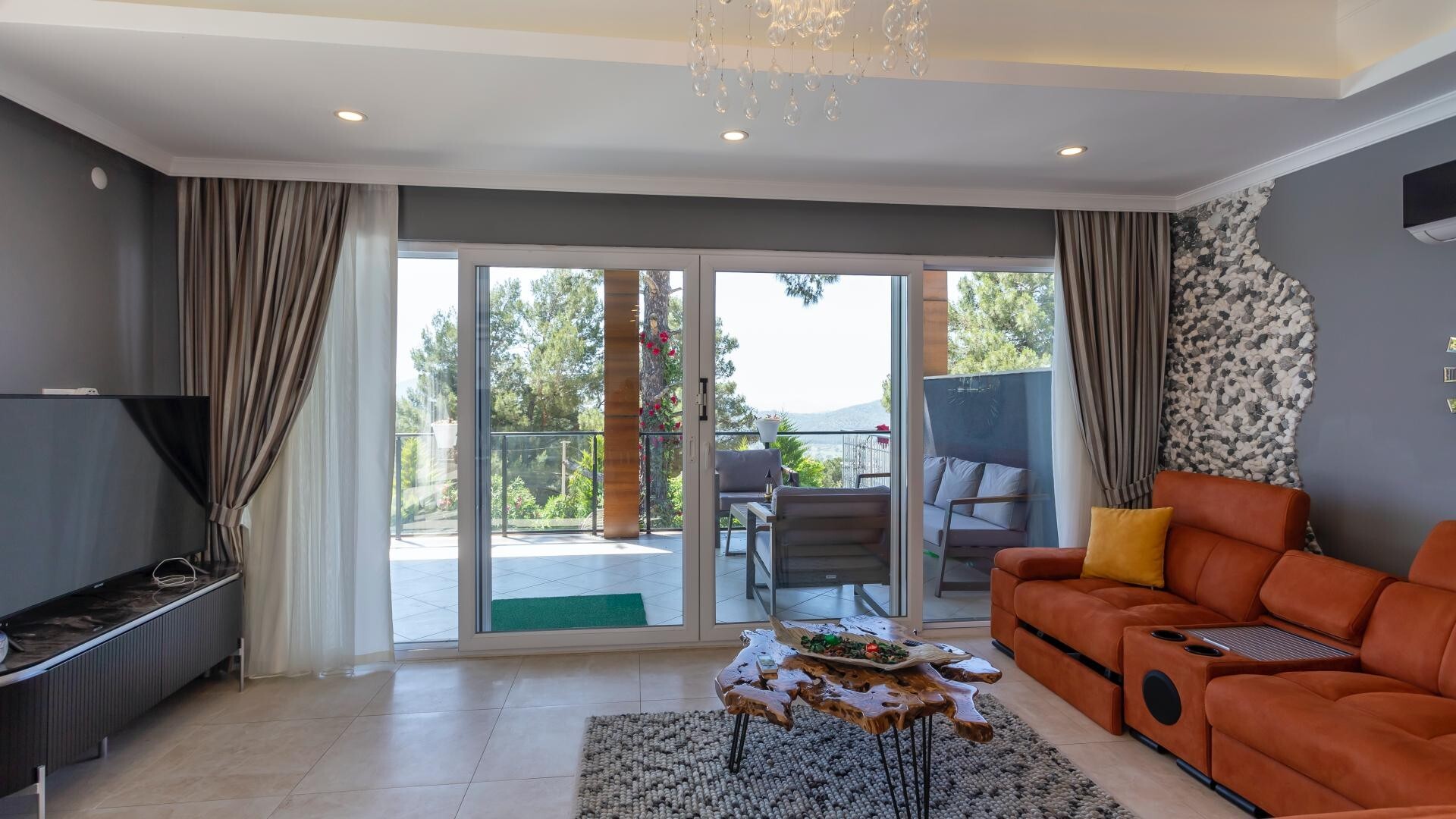 VBK68291 Villa Booking