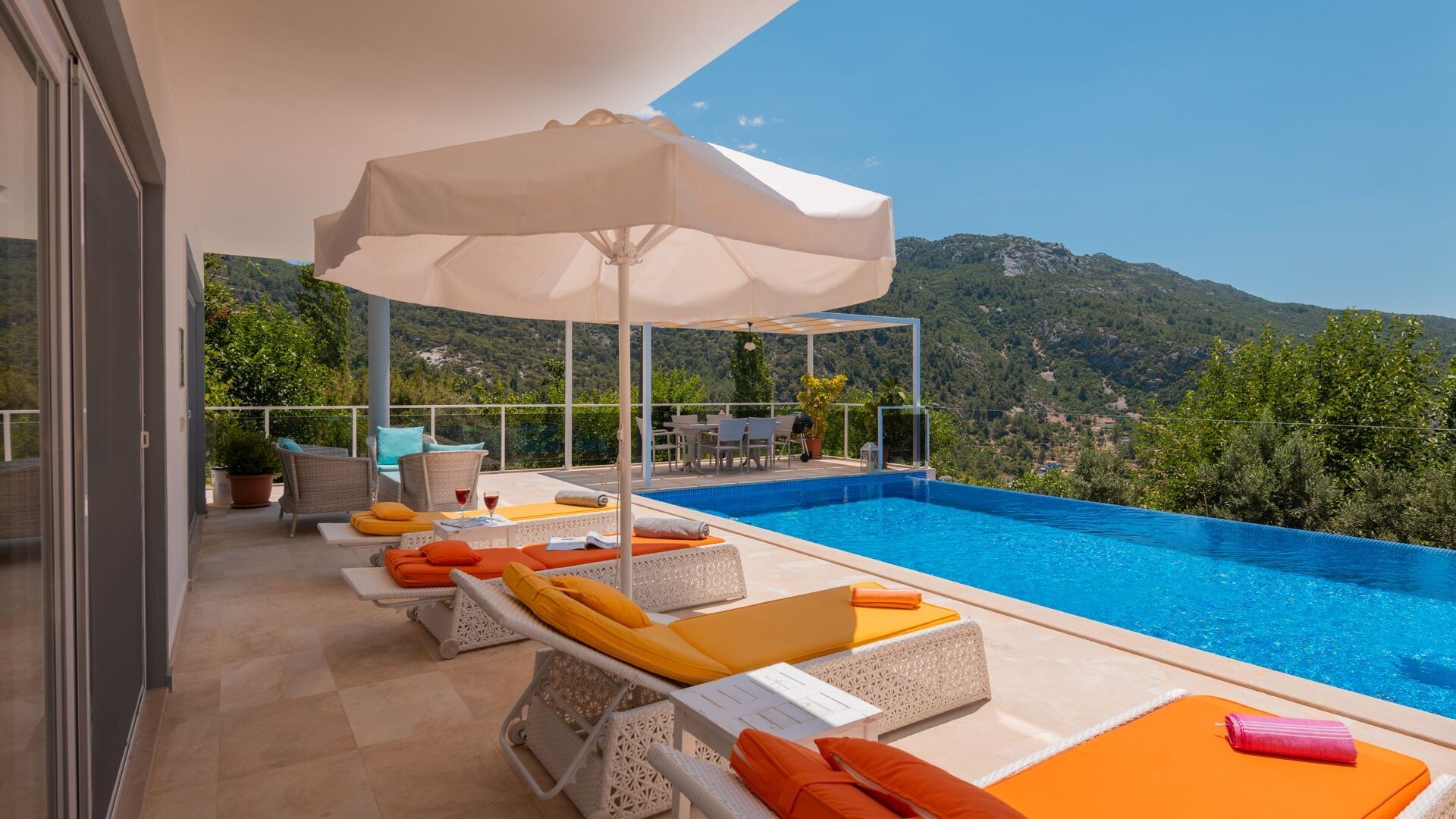 VBK74404 Villa Booking