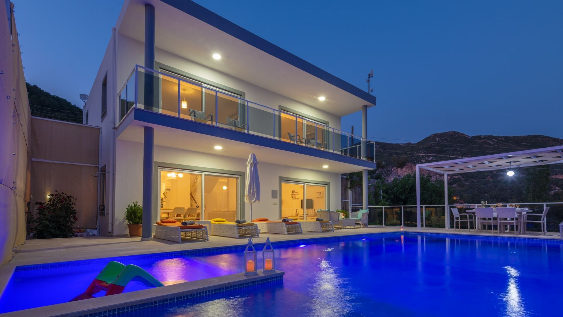 VBK74404 Villa Booking