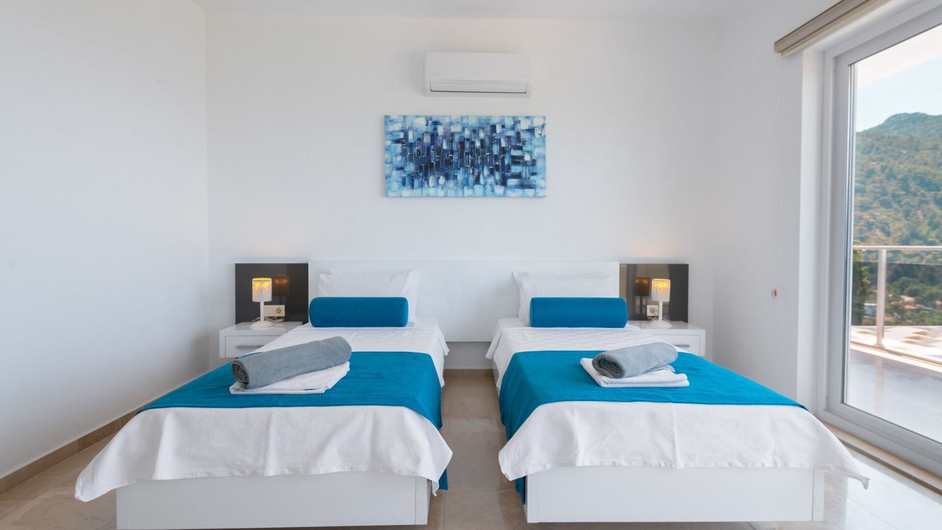 VBK74404 Villa Booking
