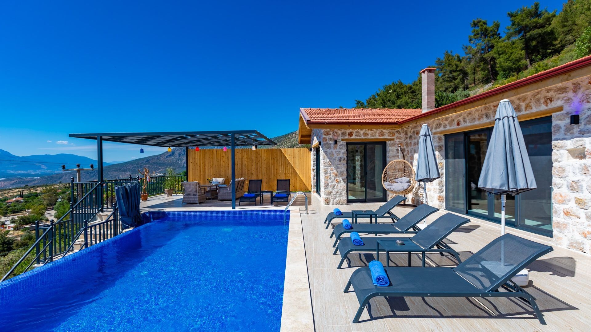 VBK75815 Villa Booking