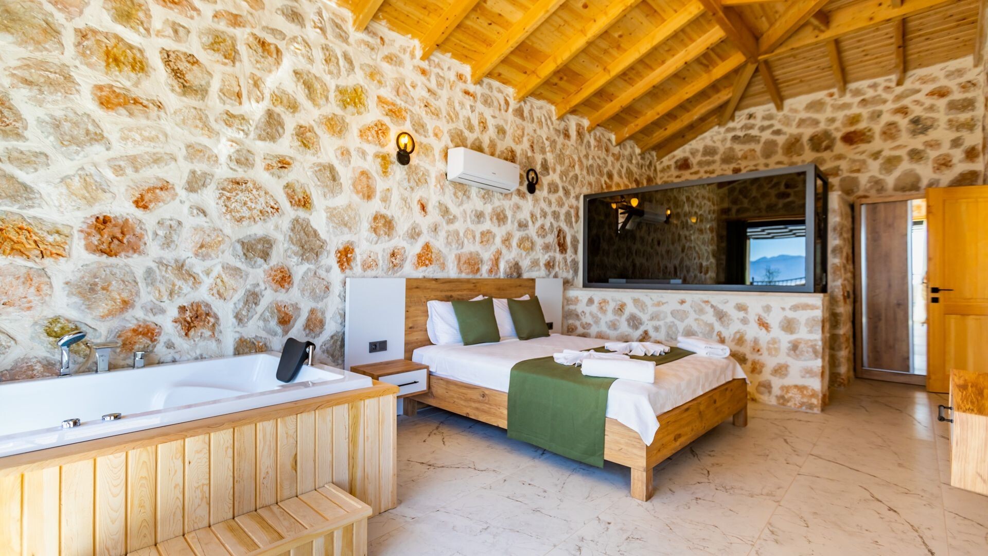 VBK75815 Villa Booking