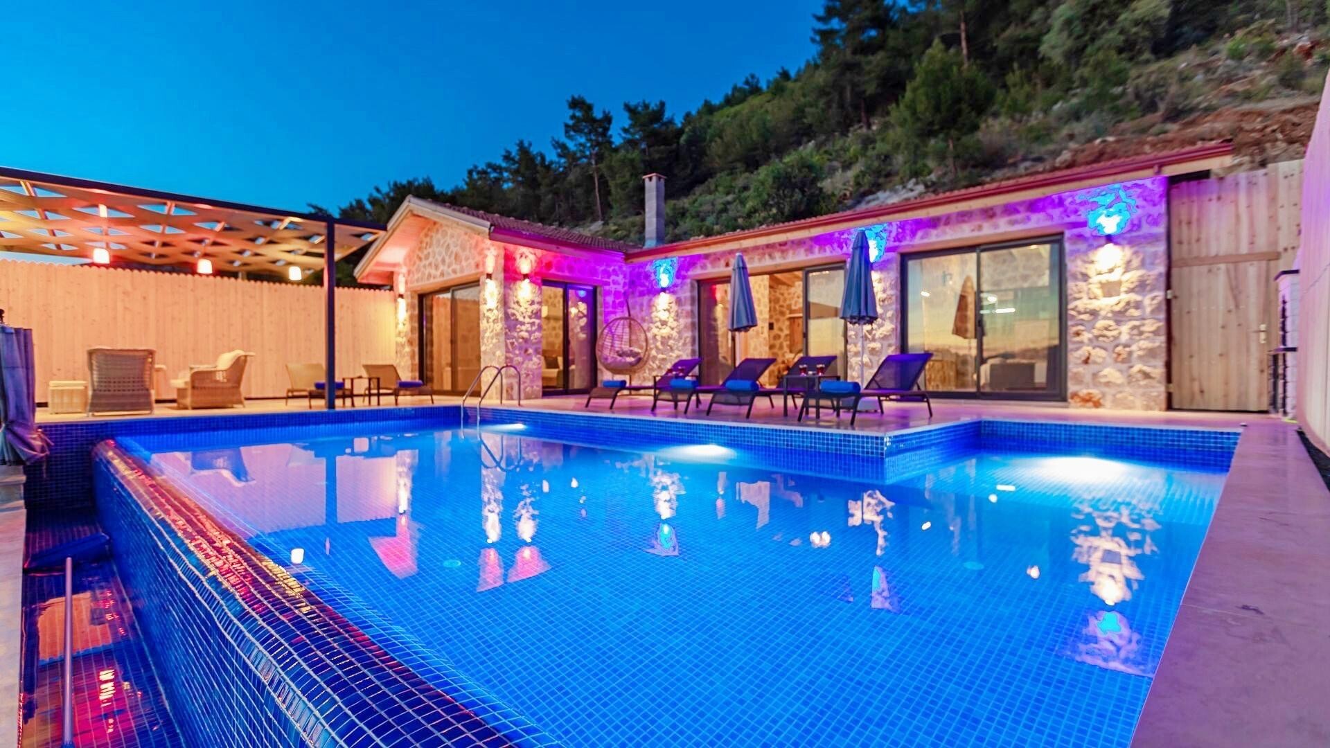 VBK75815 Villa Booking