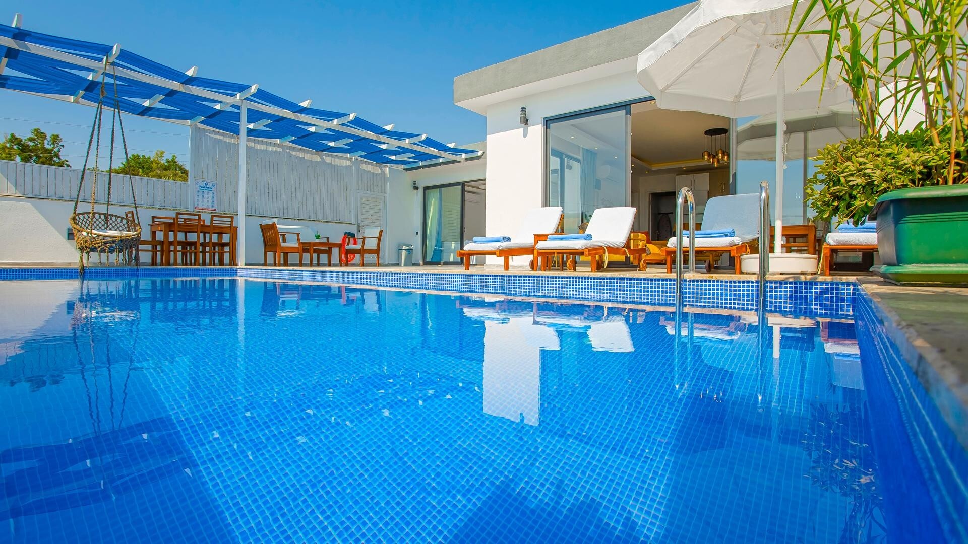 VBK62206 Villa Booking