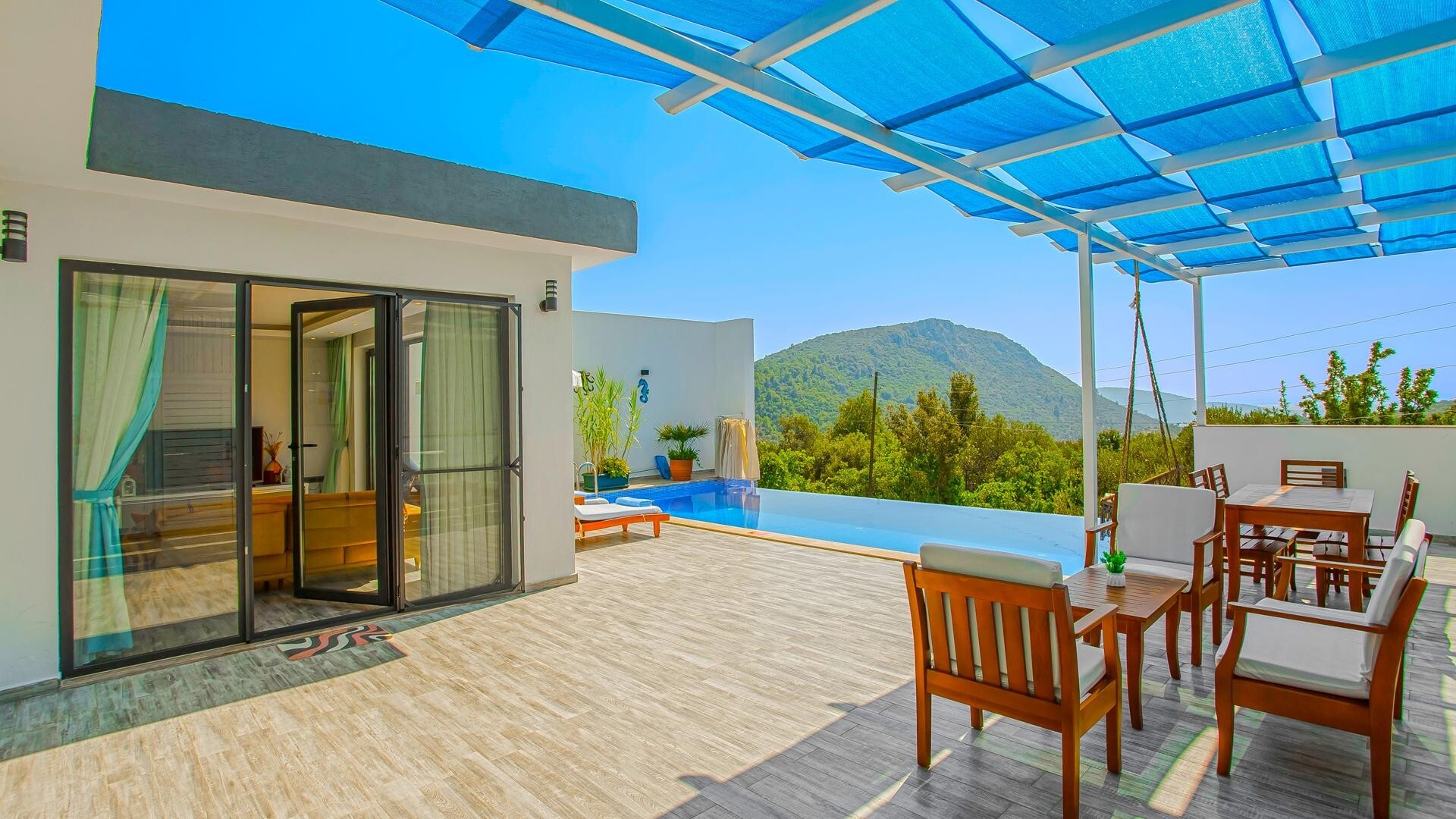 VBK62206 Villa Booking