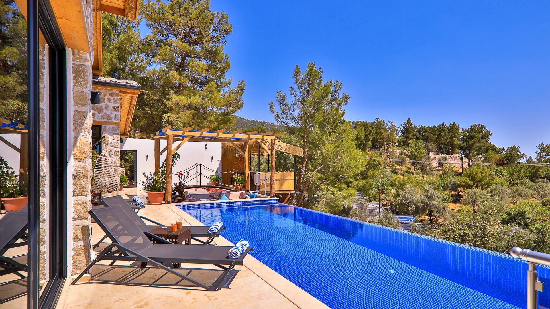 VBK48412 Villa Booking