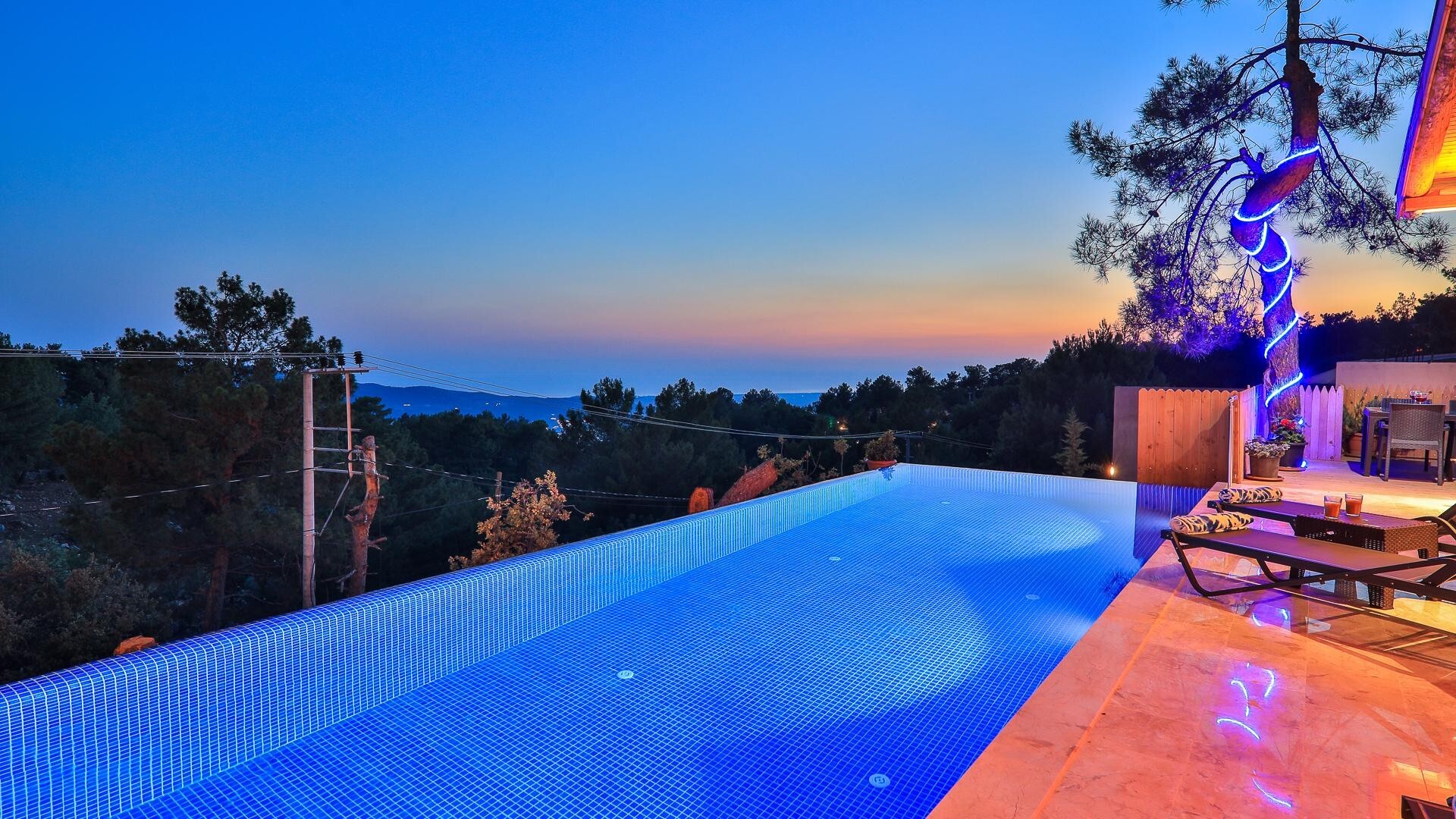 VBK48412 Villa Booking