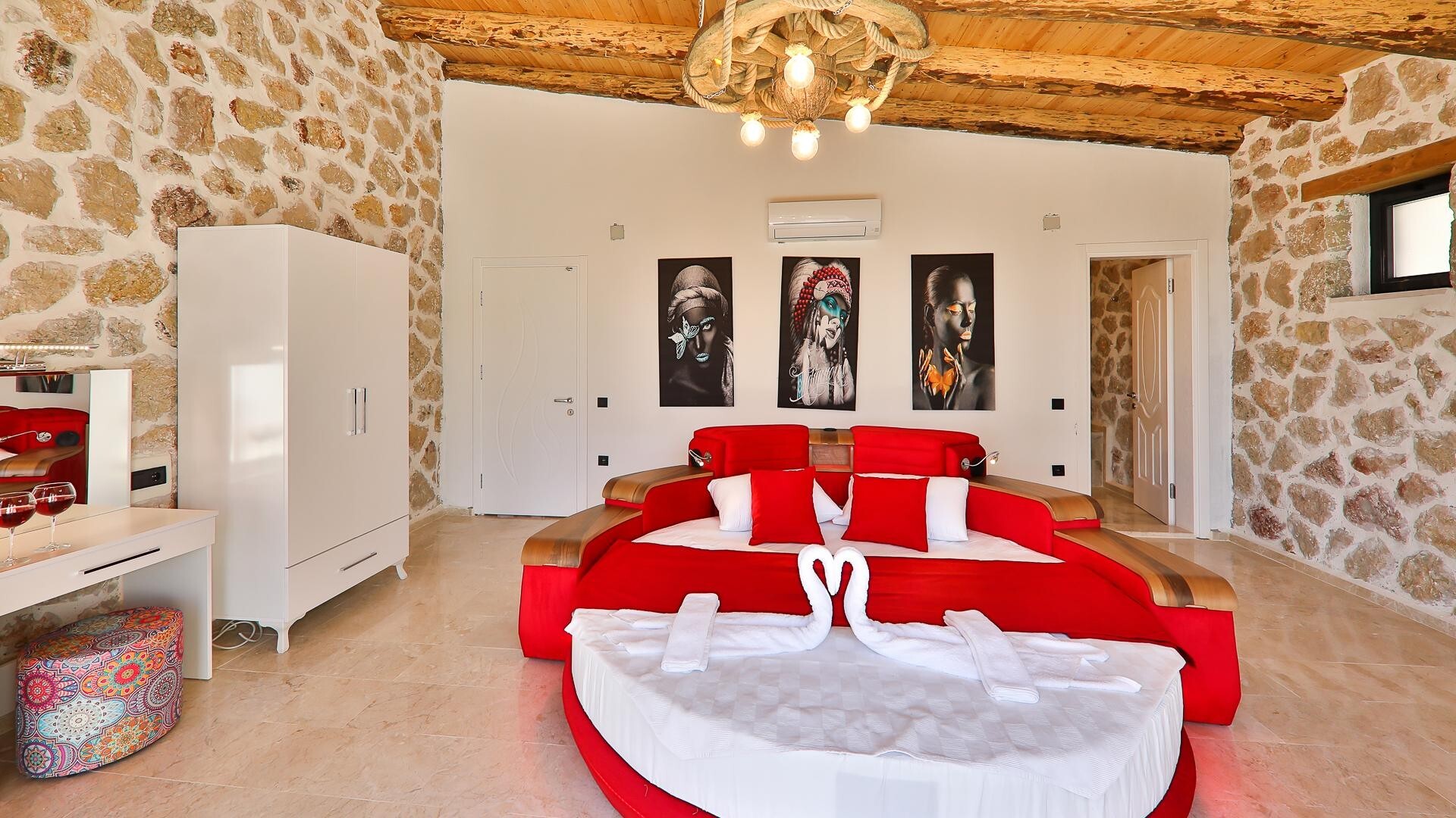 VBK48412 Villa Booking