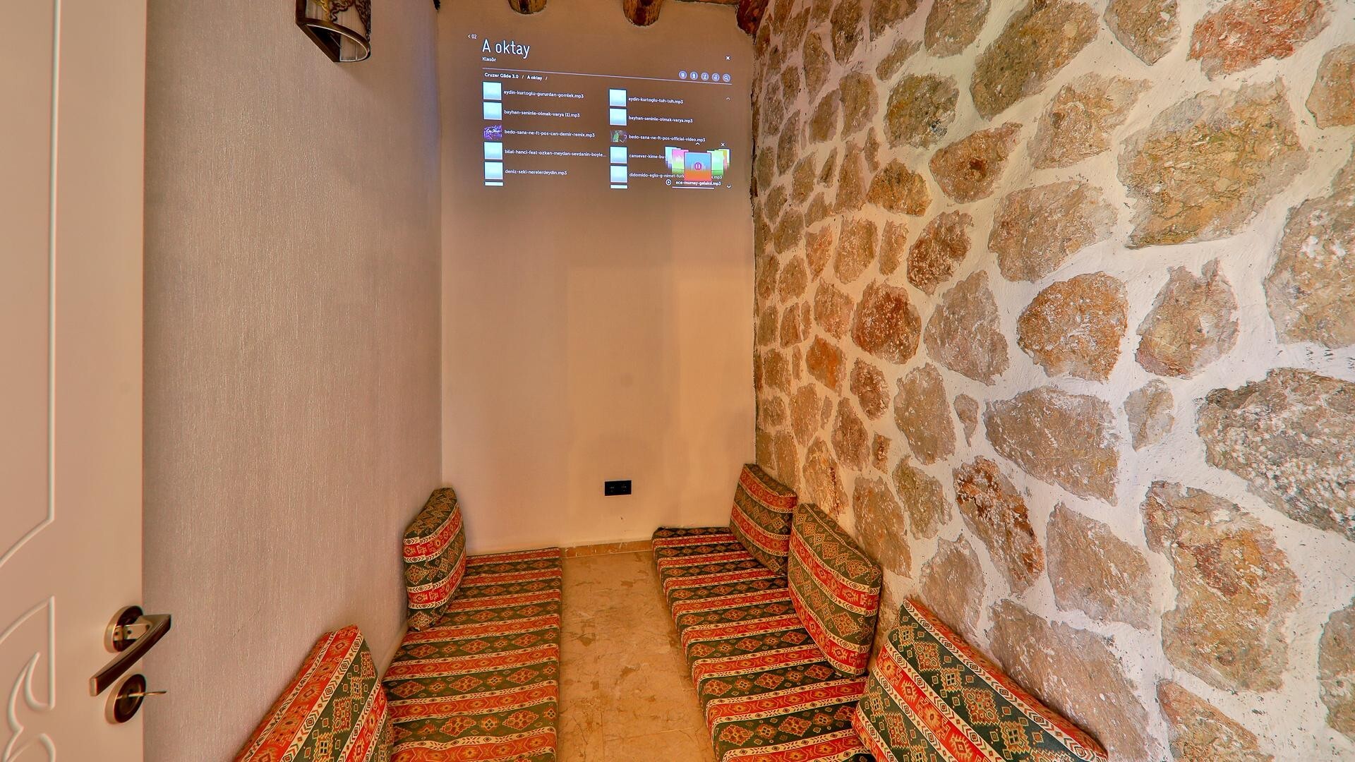 VBK48412 Villa Booking