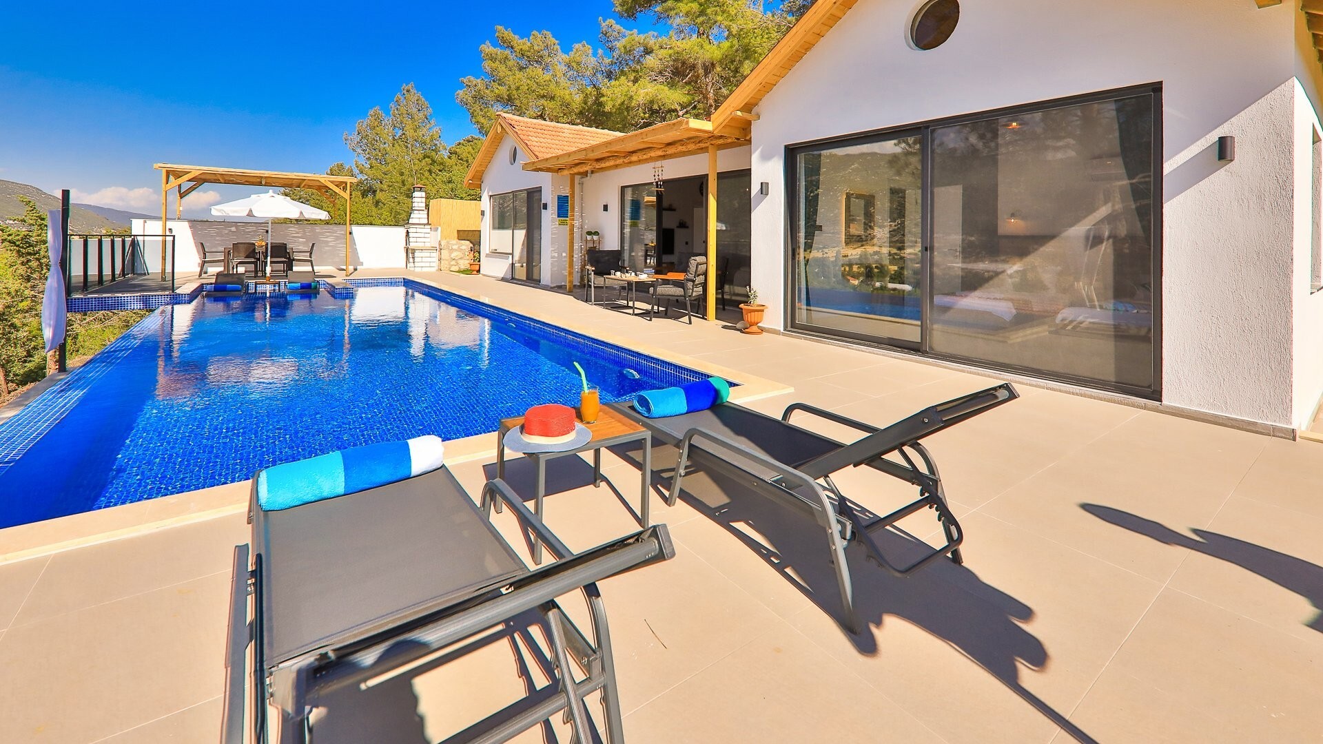 VBK13991 Villa Booking