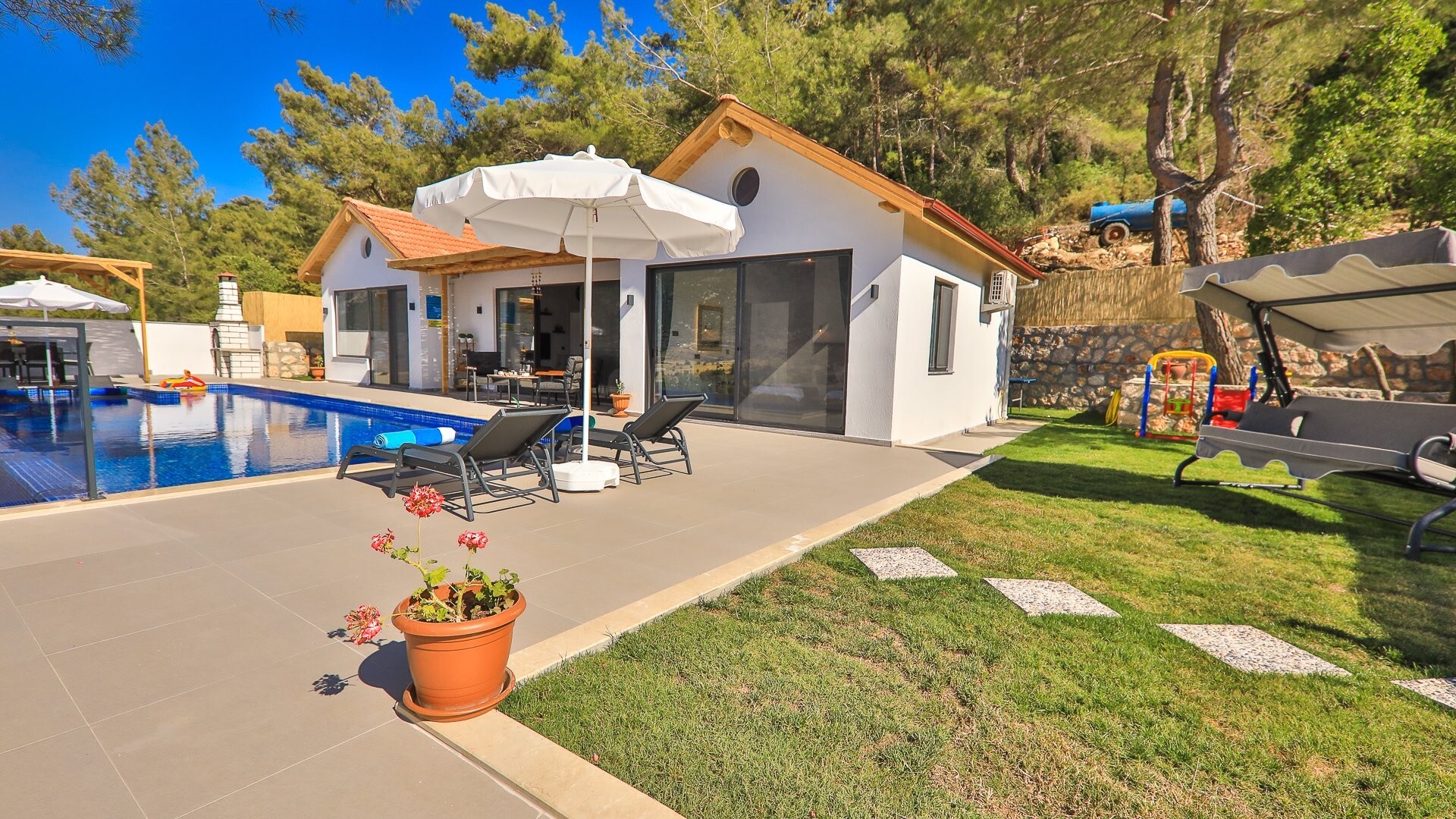 VBK13991 Villa Booking