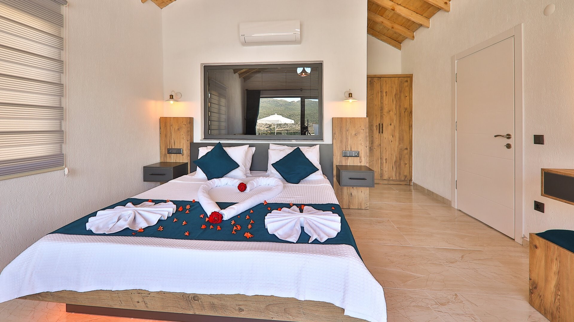 VBK13991 Villa Booking