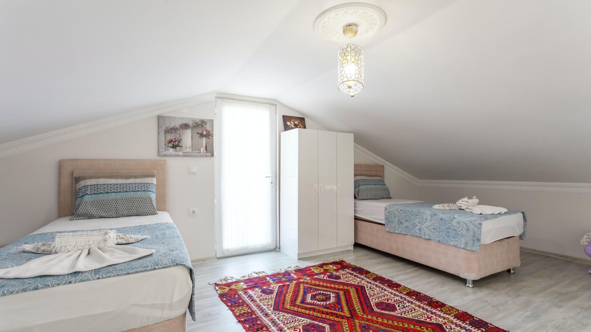 VBK64658 Villa Booking