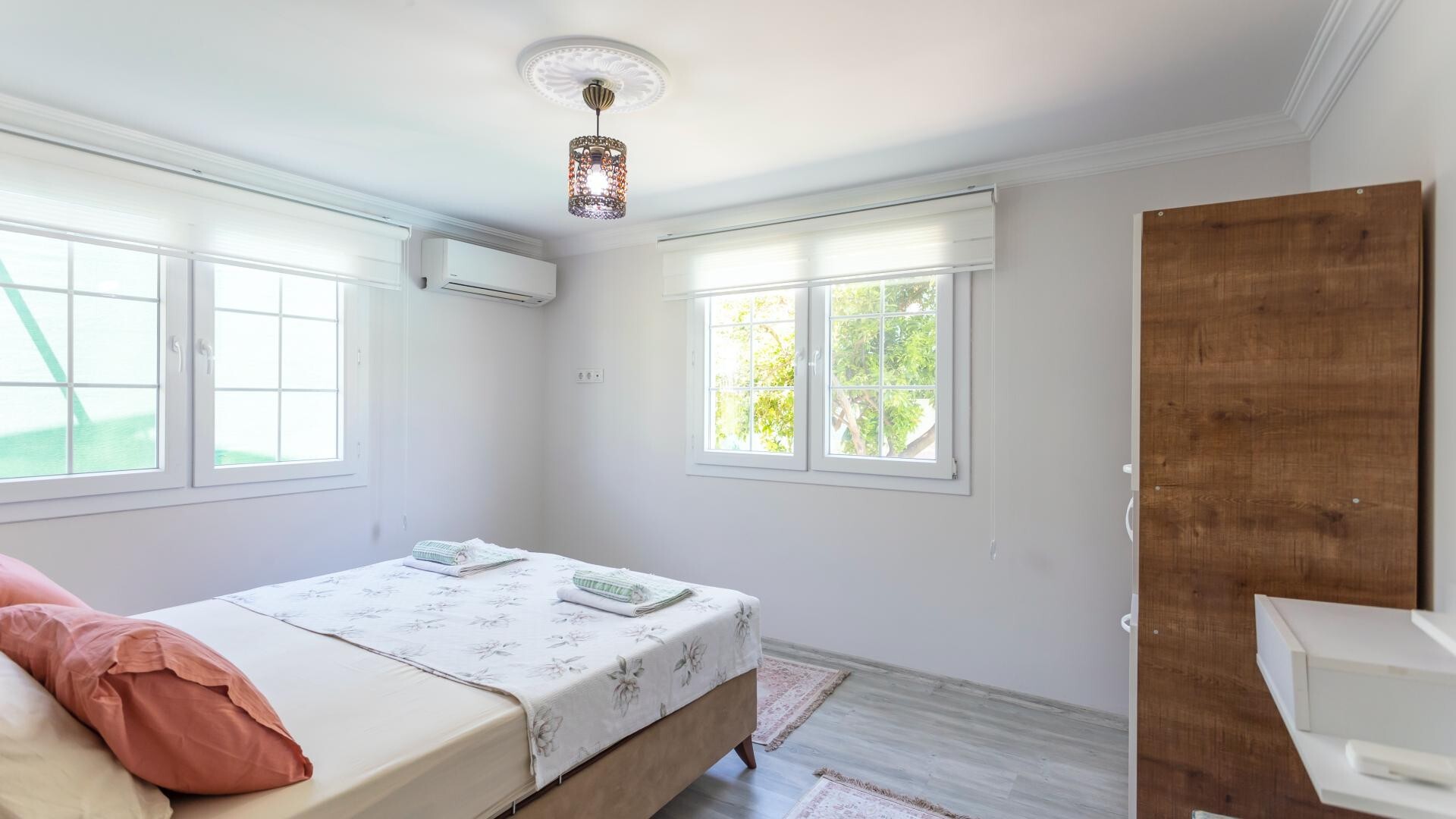 VBK64658 Villa Booking