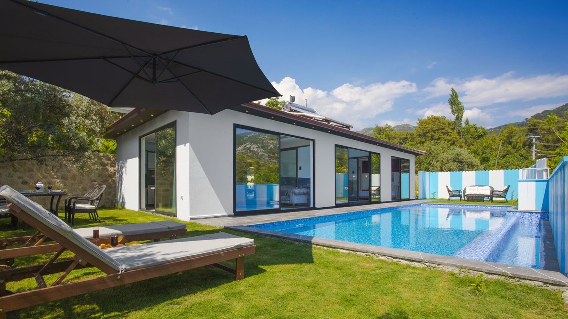 VBK86712 Villa Booking