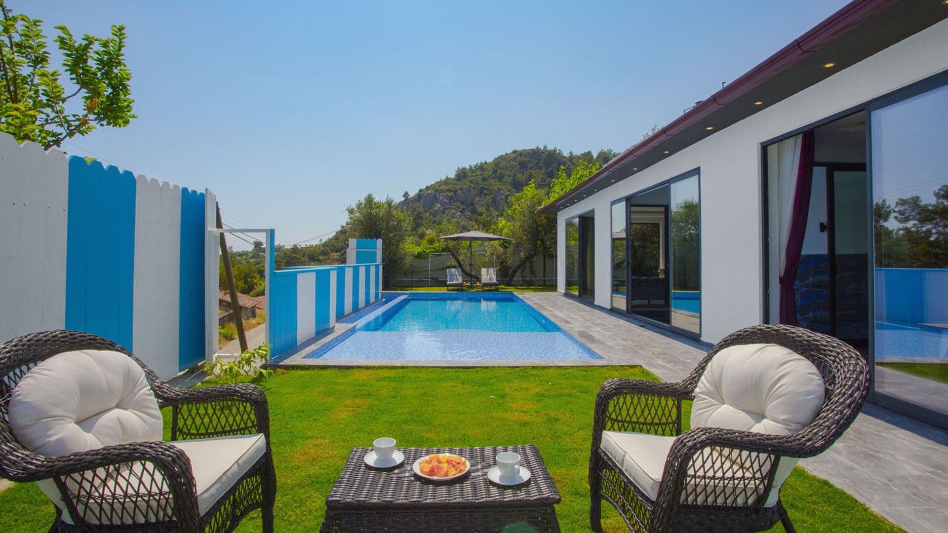 VBK86712 Villa Booking