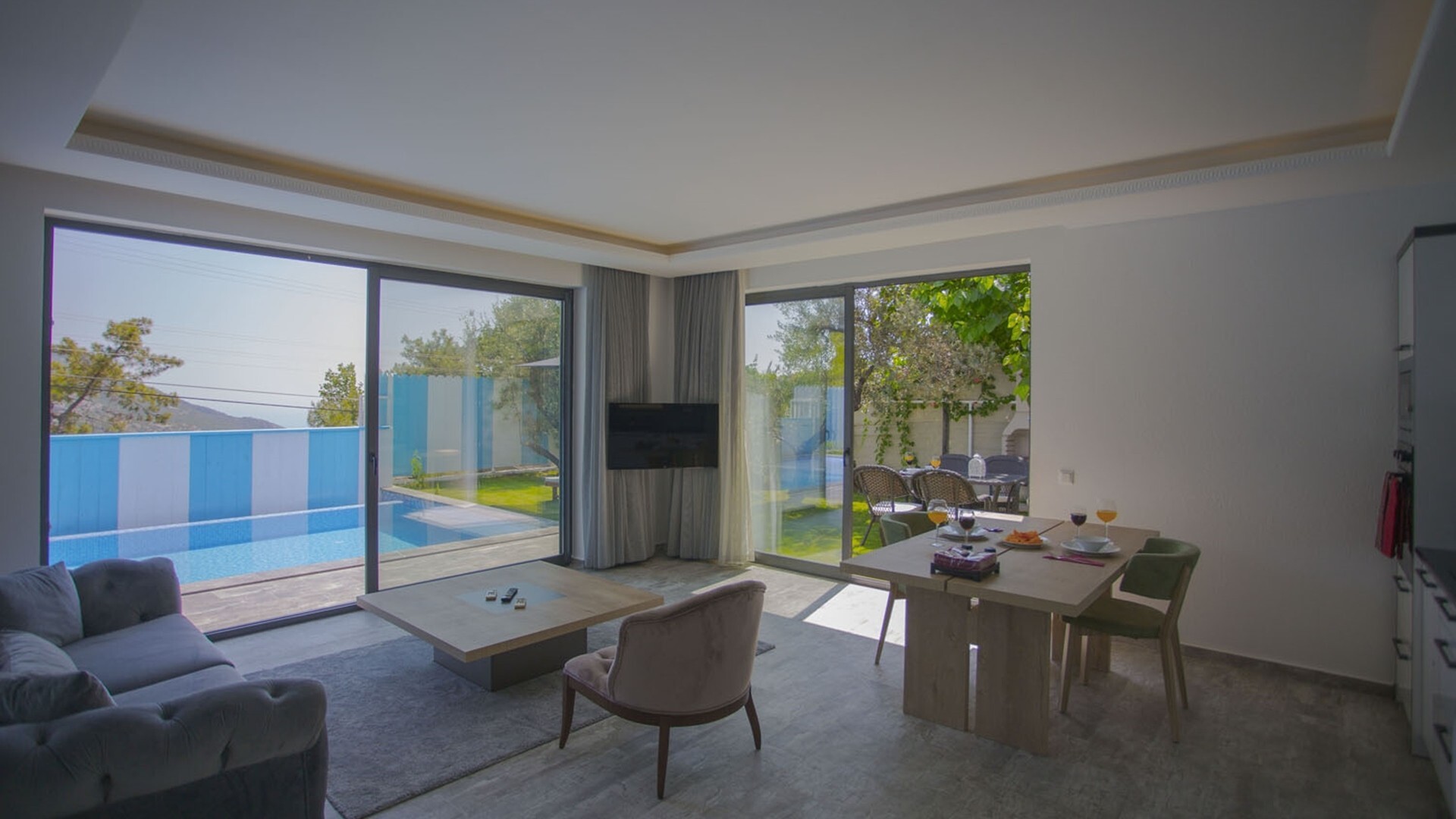 VBK86712 Villa Booking