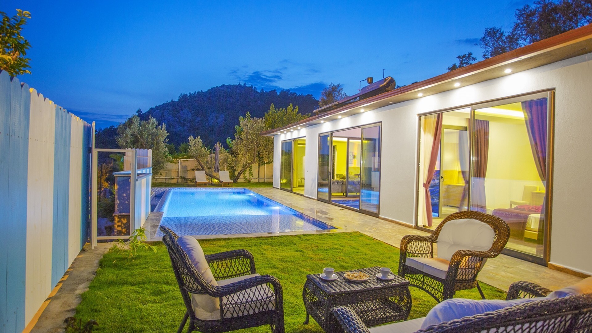 VBK86712 Villa Booking