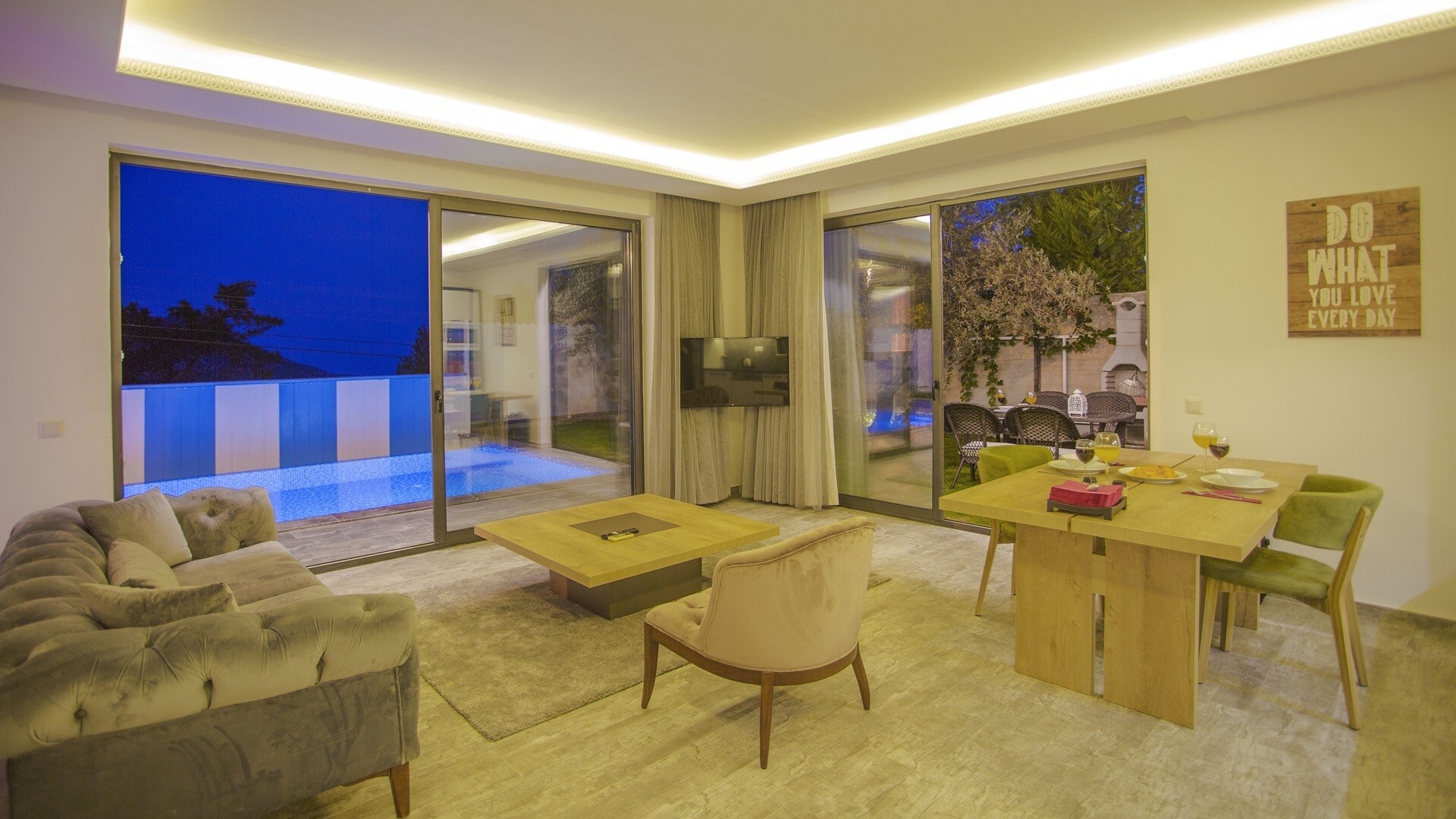 VBK86712 Villa Booking