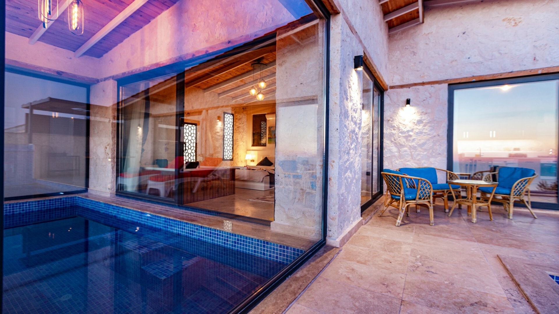 VBK83670 Villa Booking