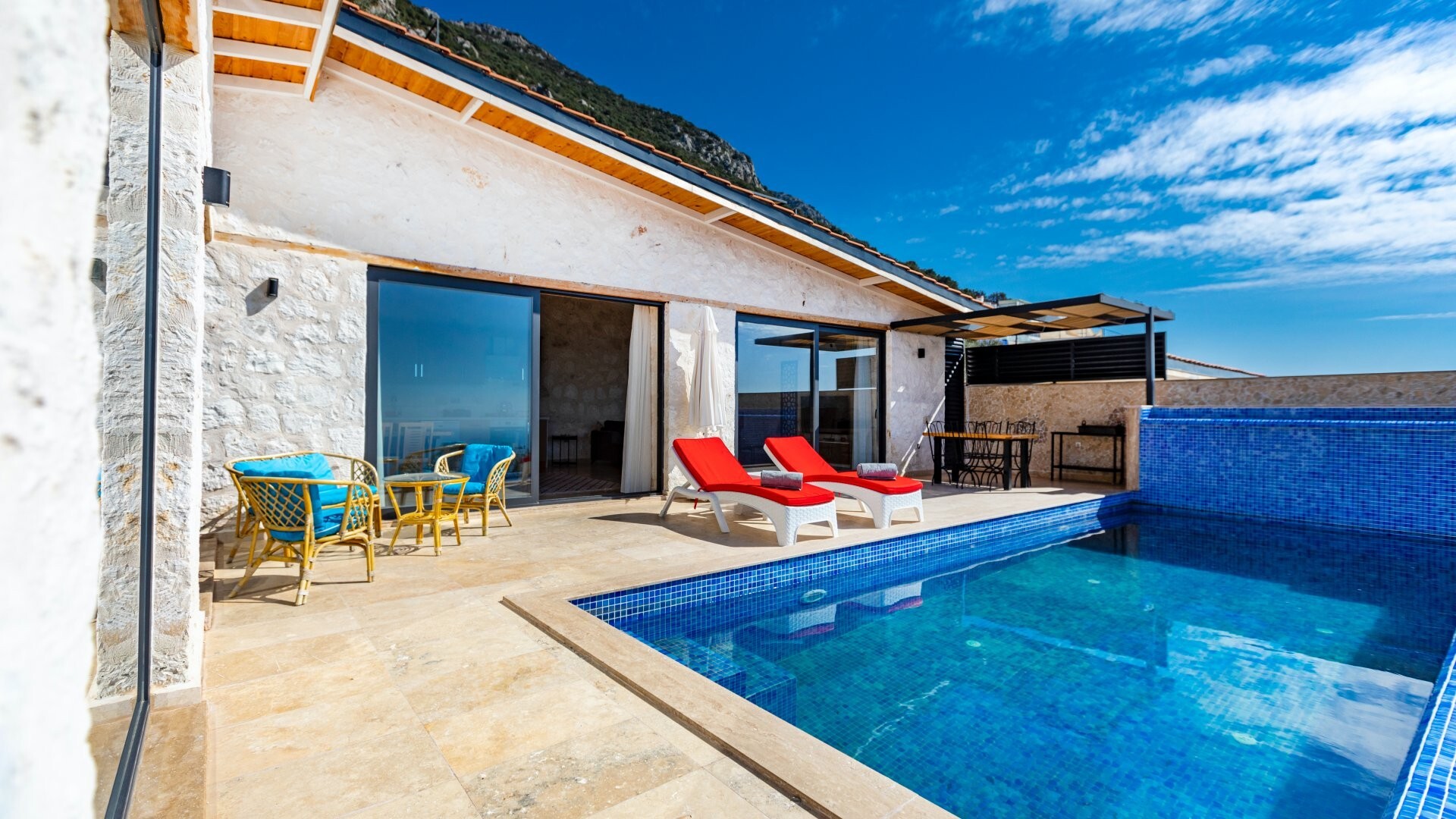 VBK83670 Villa Booking