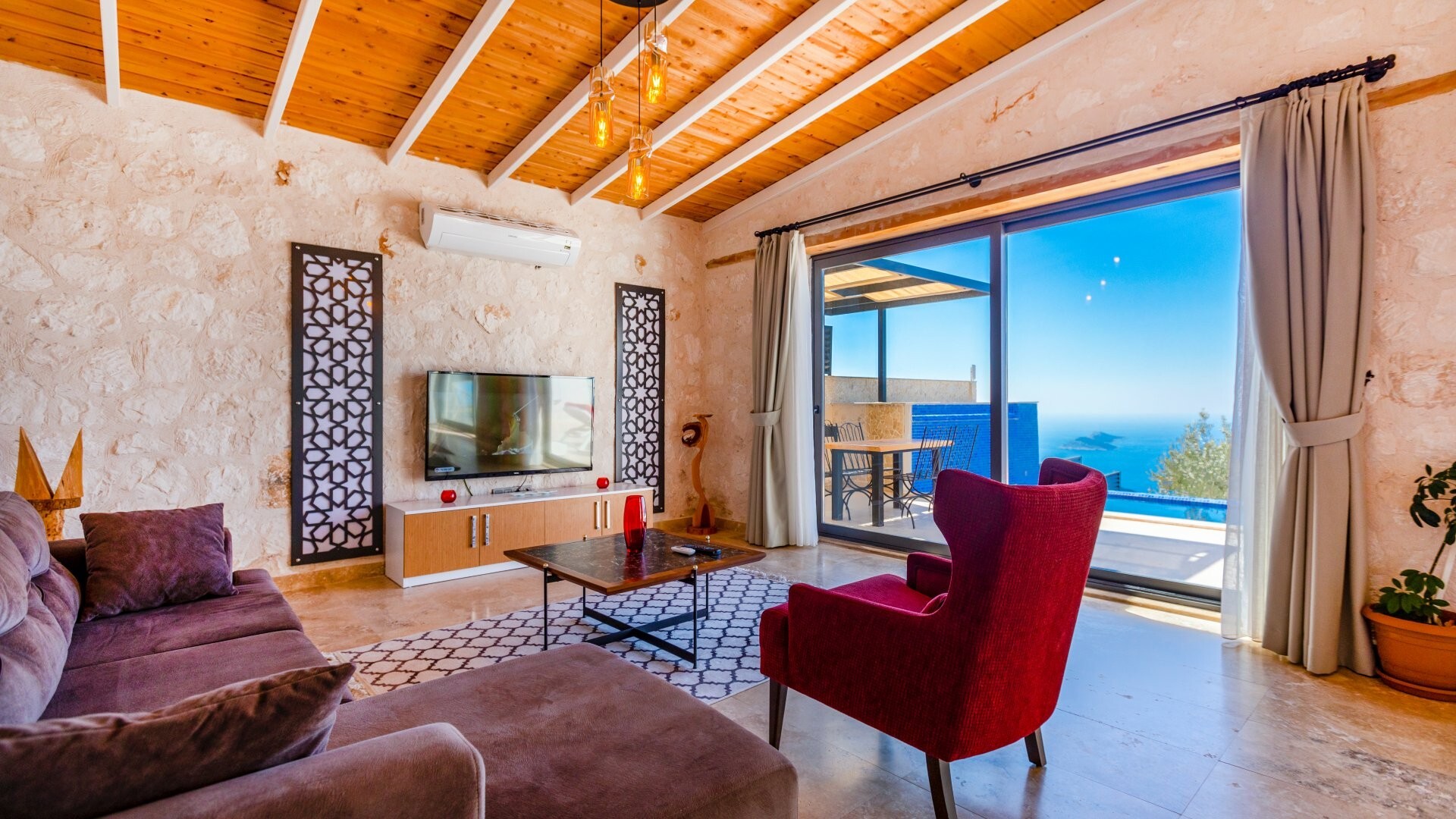 VBK83670 Villa Booking