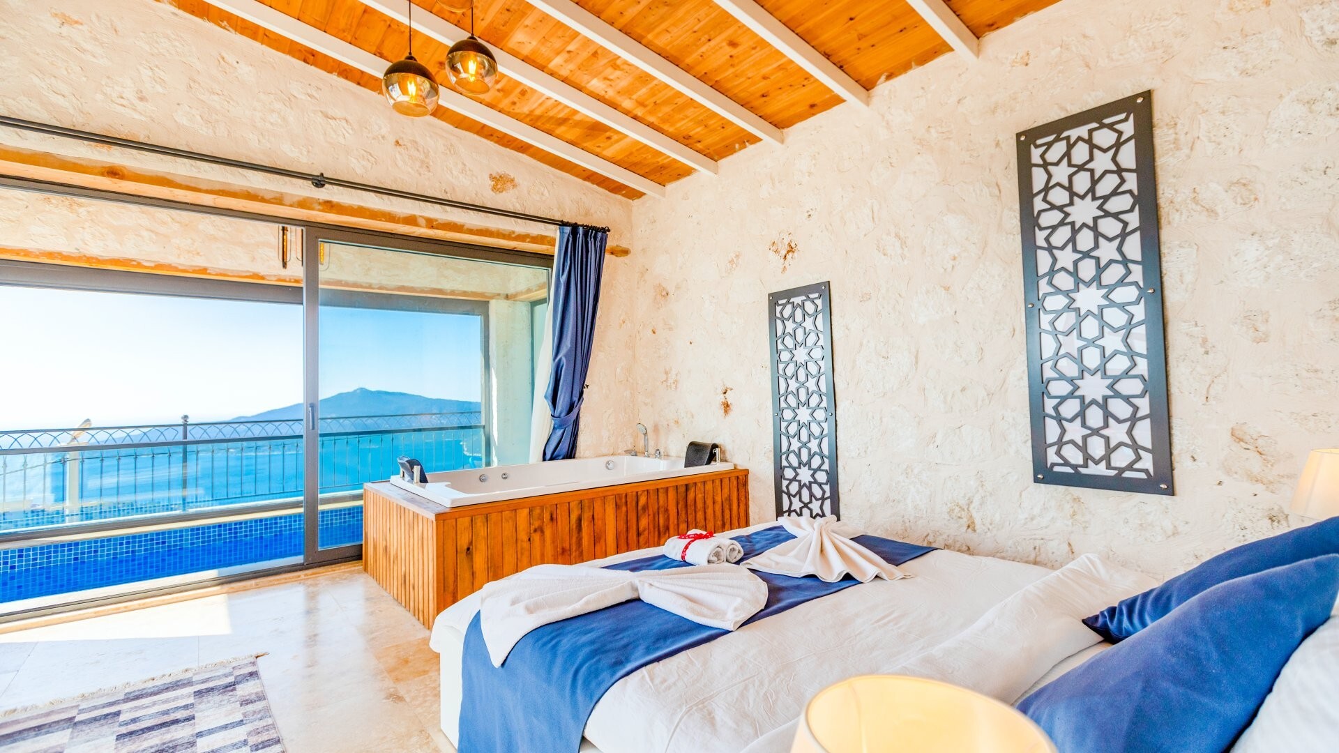 VBK83670 Villa Booking