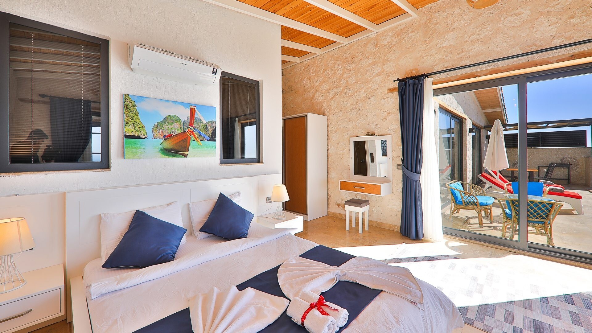 VBK83670 Villa Booking