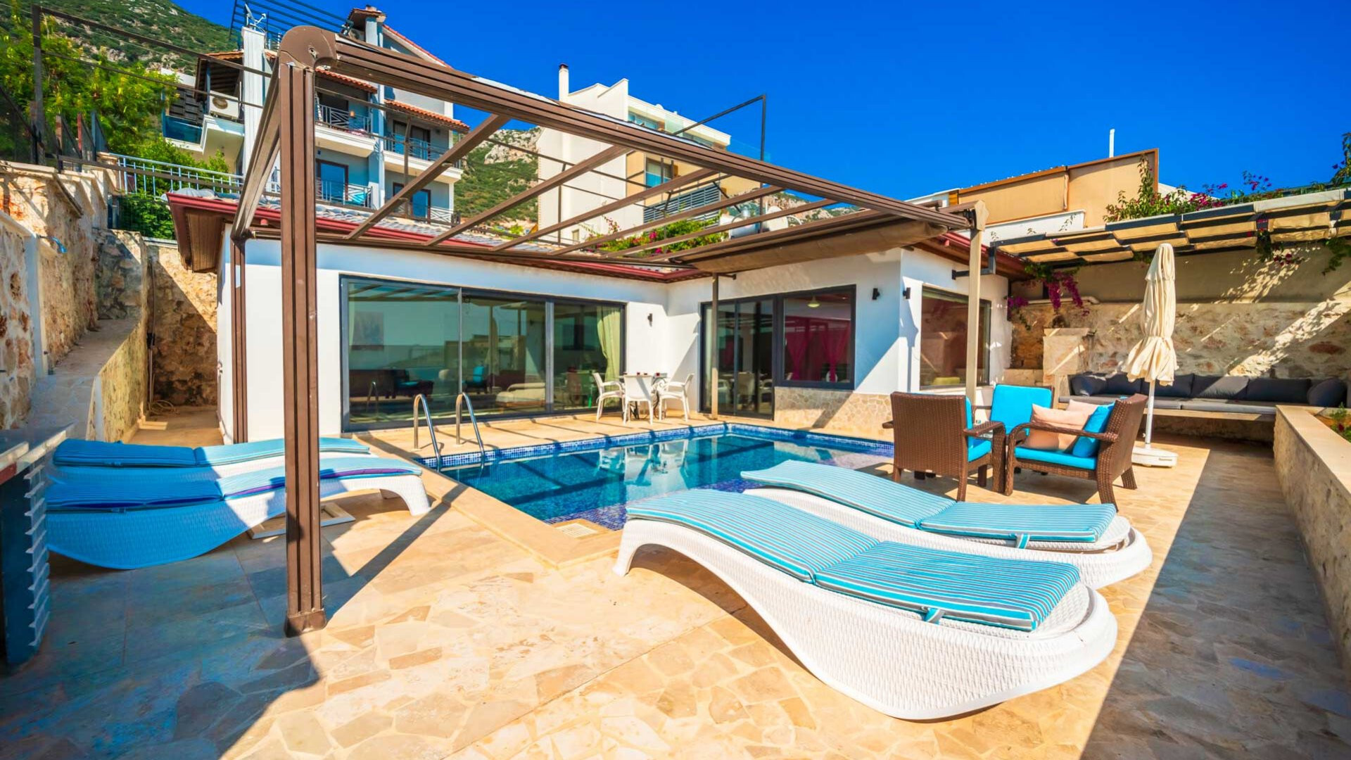 VBK52719 Villa Booking