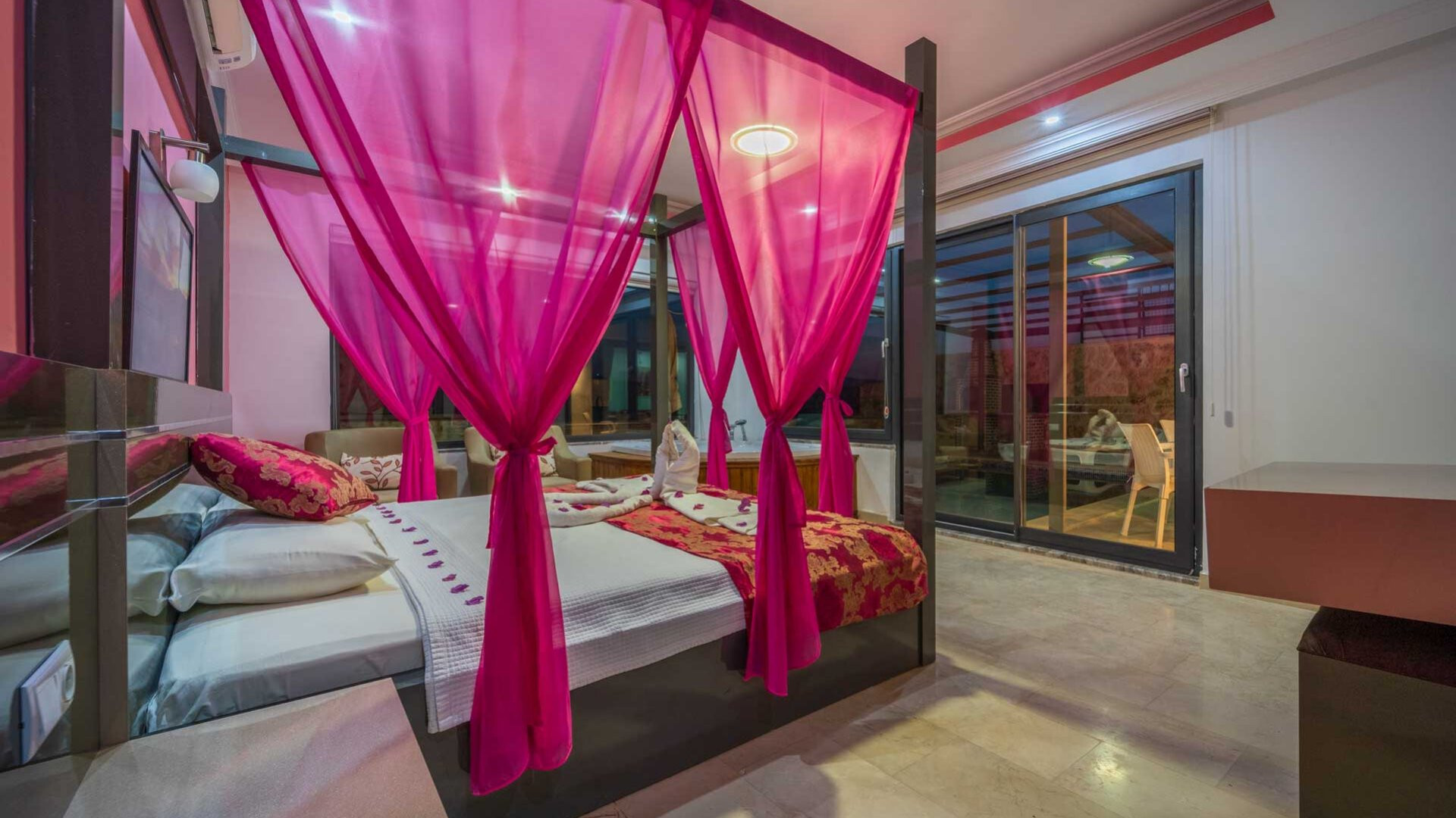 VBK52719 Villa Booking