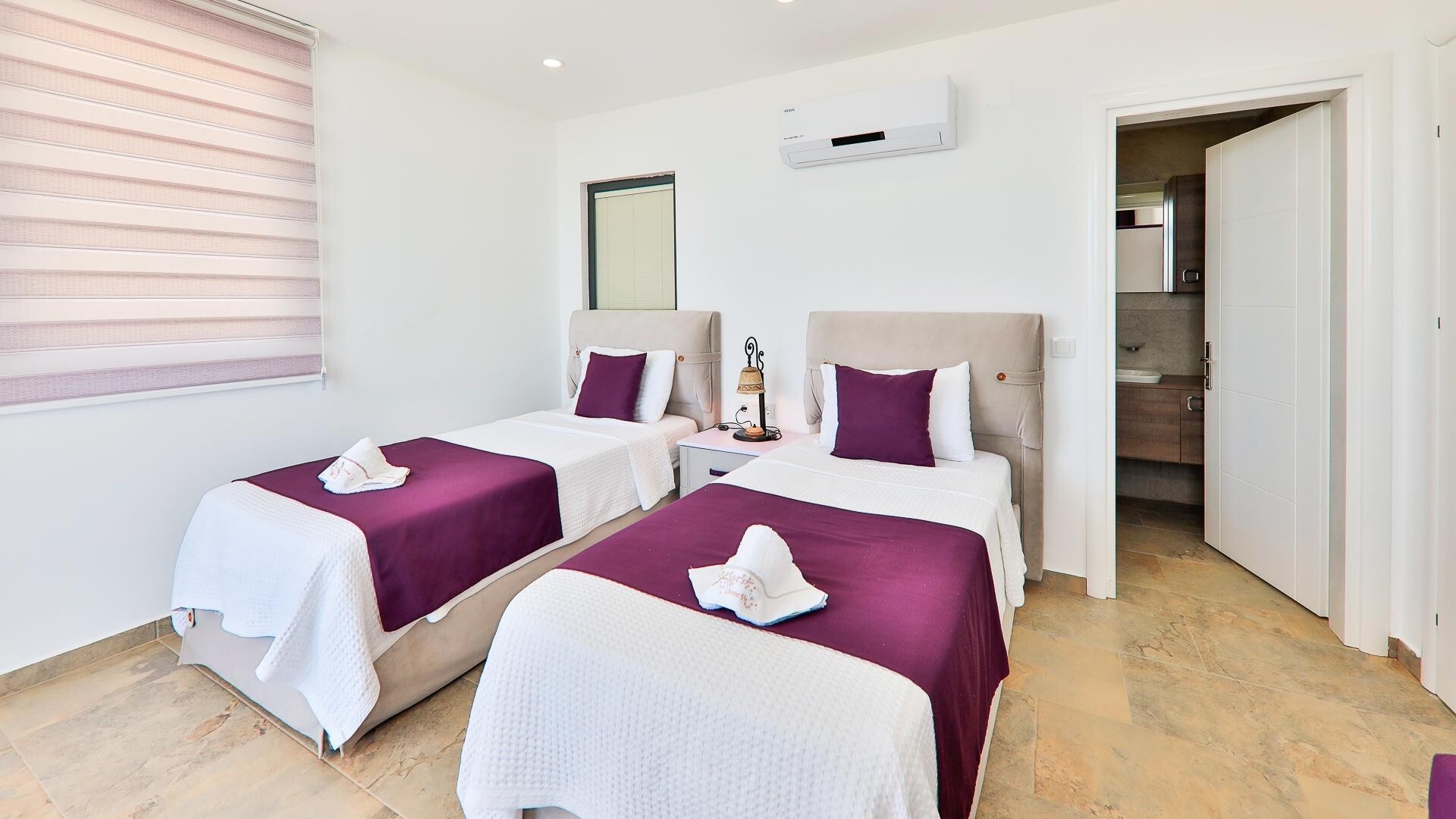 VBK95058 Villa Booking
