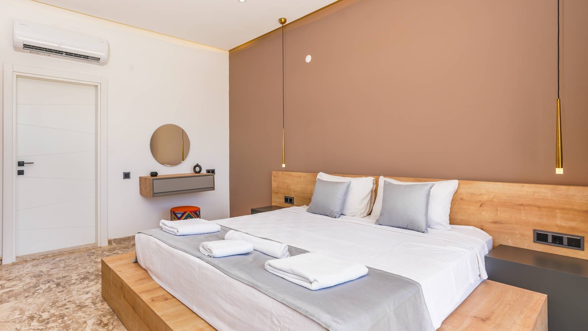 VBK14751 Villa Booking