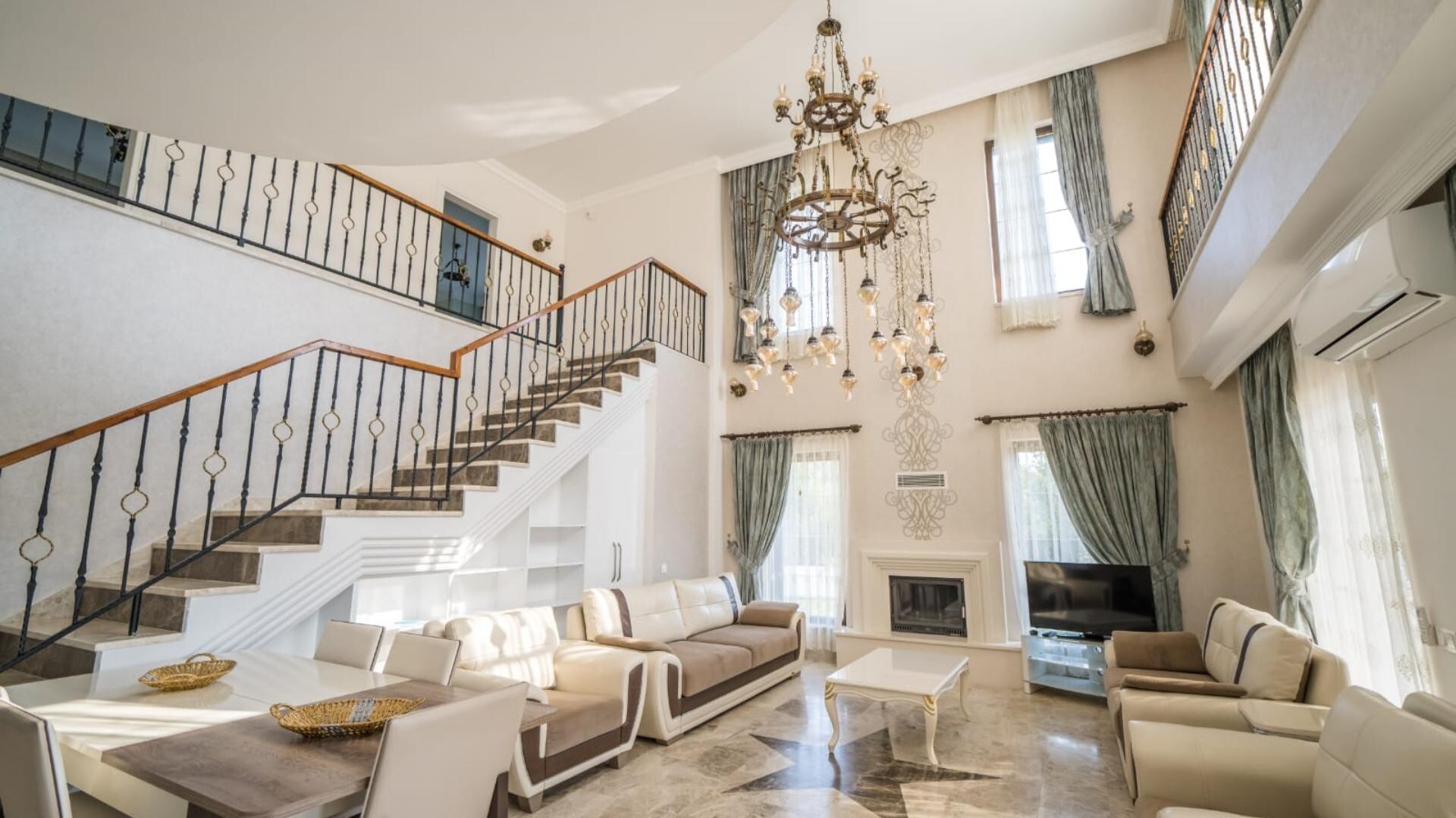 VBK57230 Villa Booking