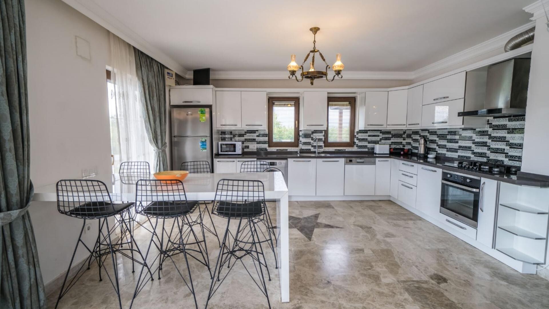 VBK57230 Villa Booking