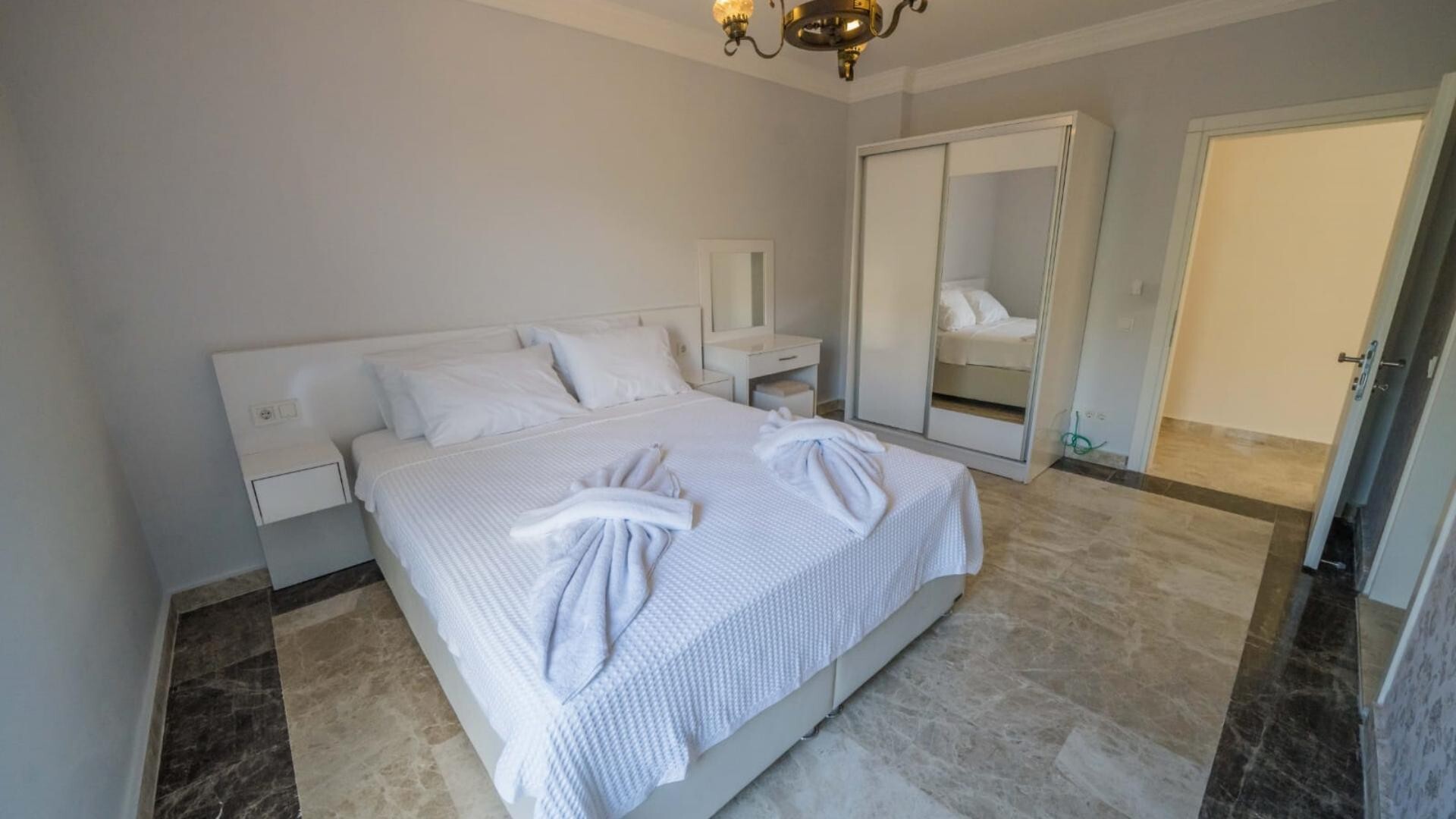 VBK57230 Villa Booking