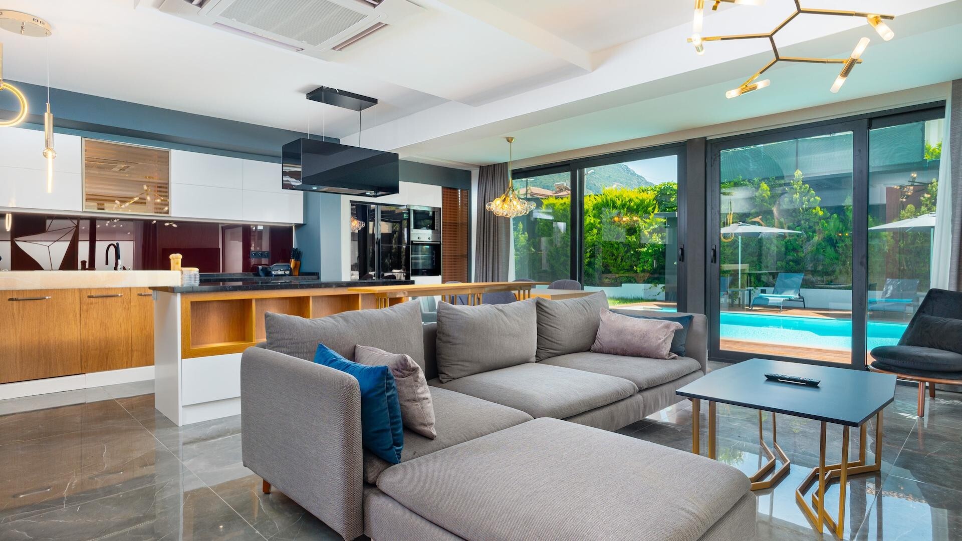 VBK26375 Villa Booking