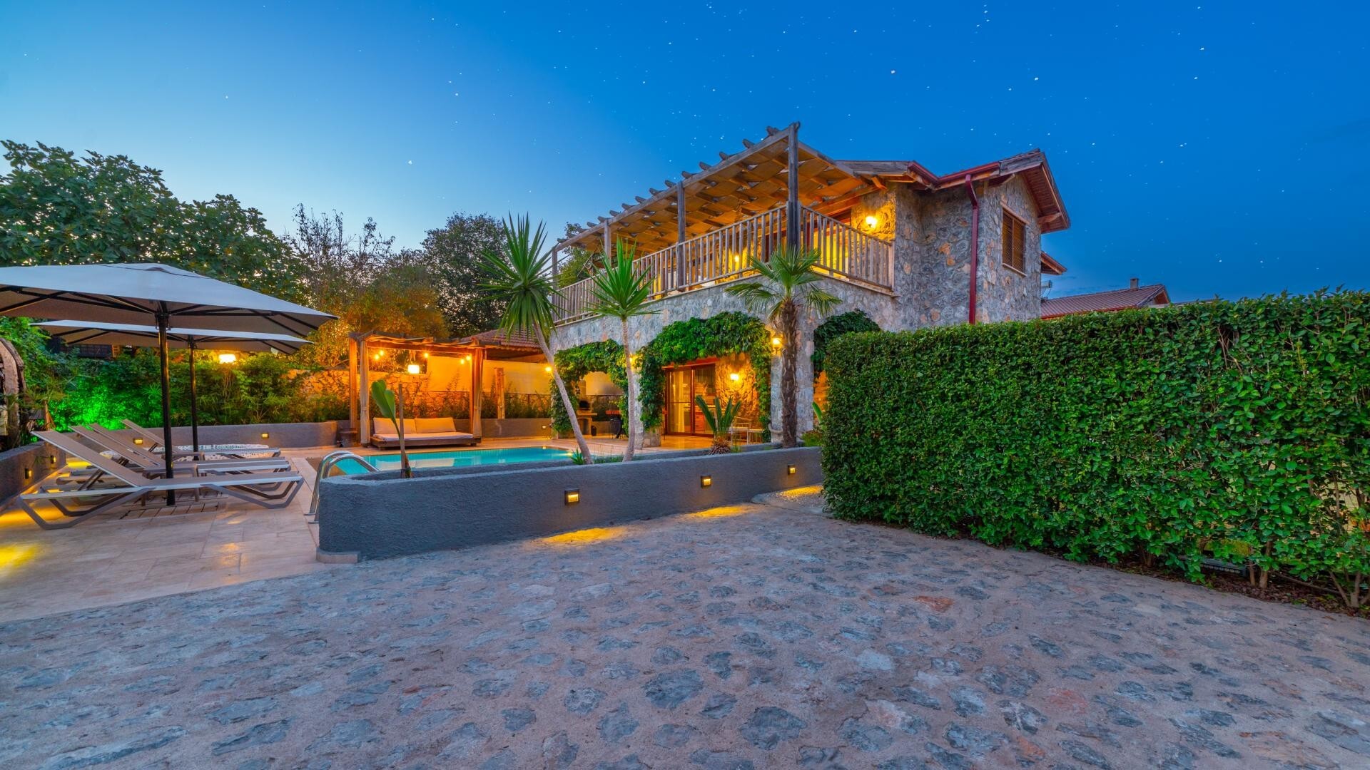 VBK70901 Villa Booking