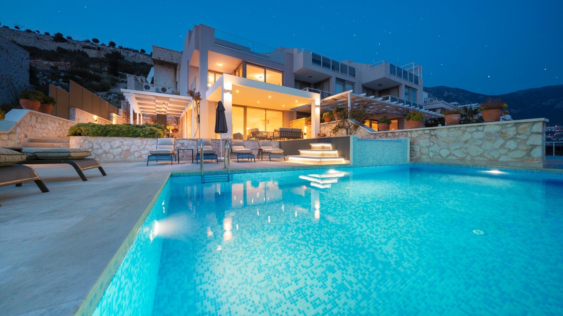 VBK70281 Villa Booking