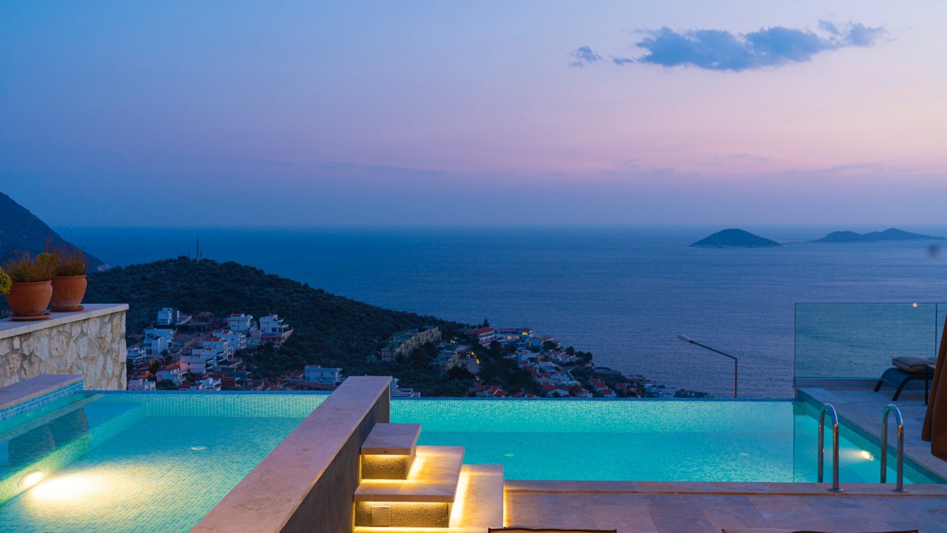 VBK70281 Villa Booking