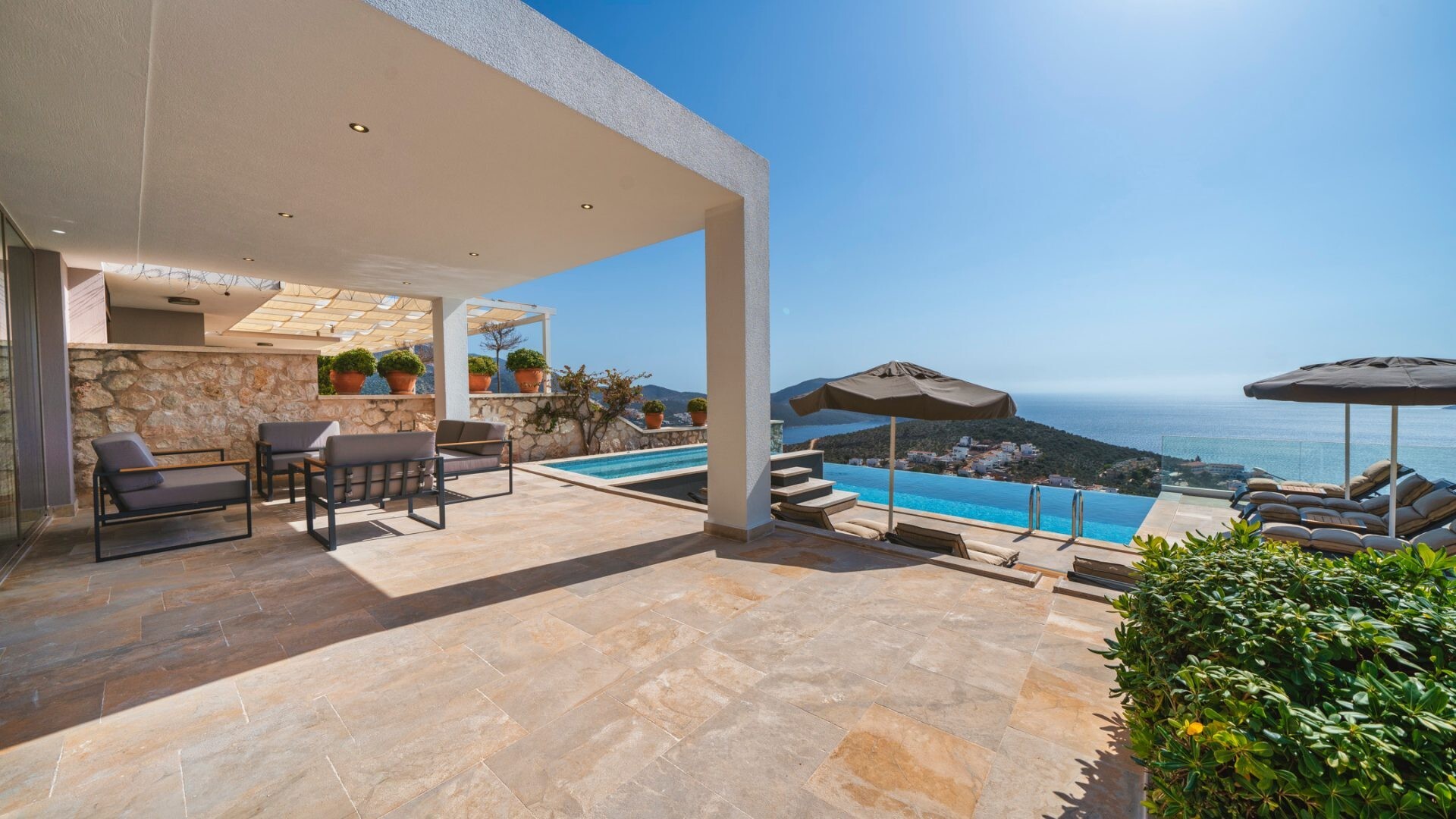 VBK70281 Villa Booking