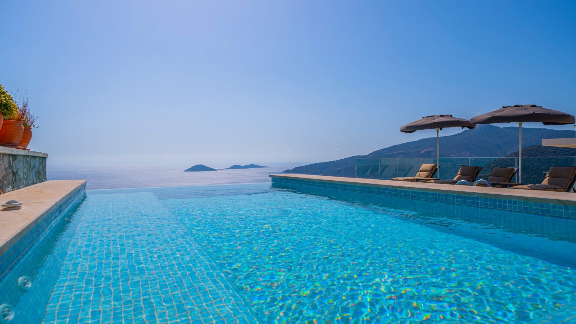 VBK70281 Villa Booking