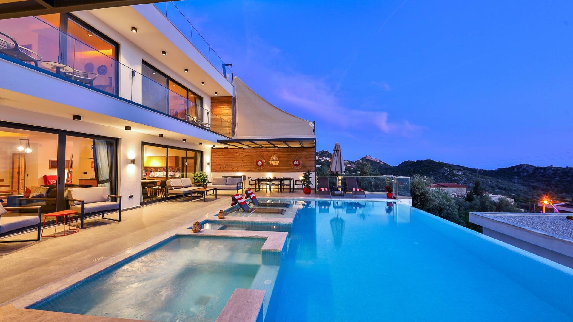 VBK58624 Villa Booking