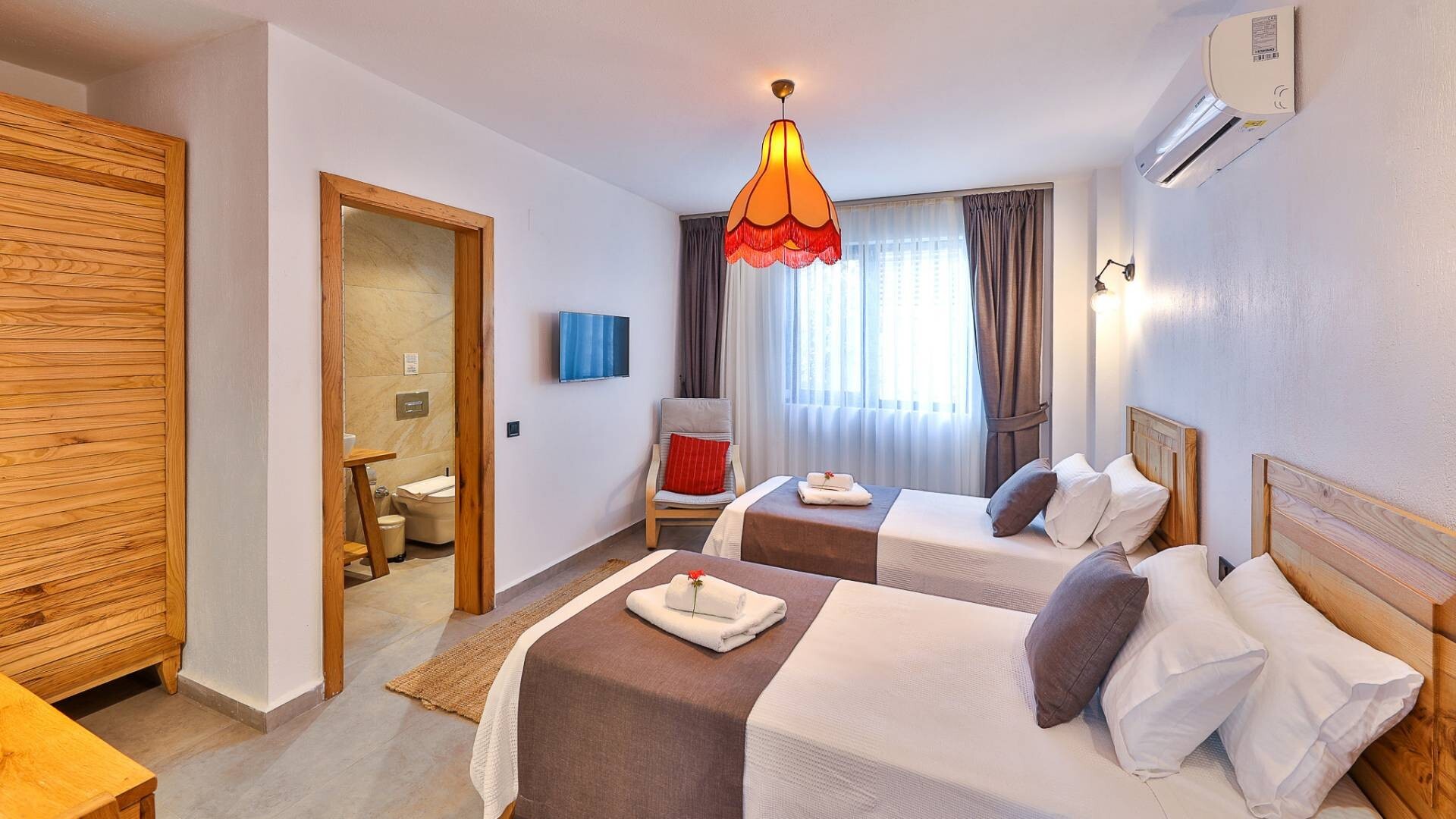 VBK58624 Villa Booking