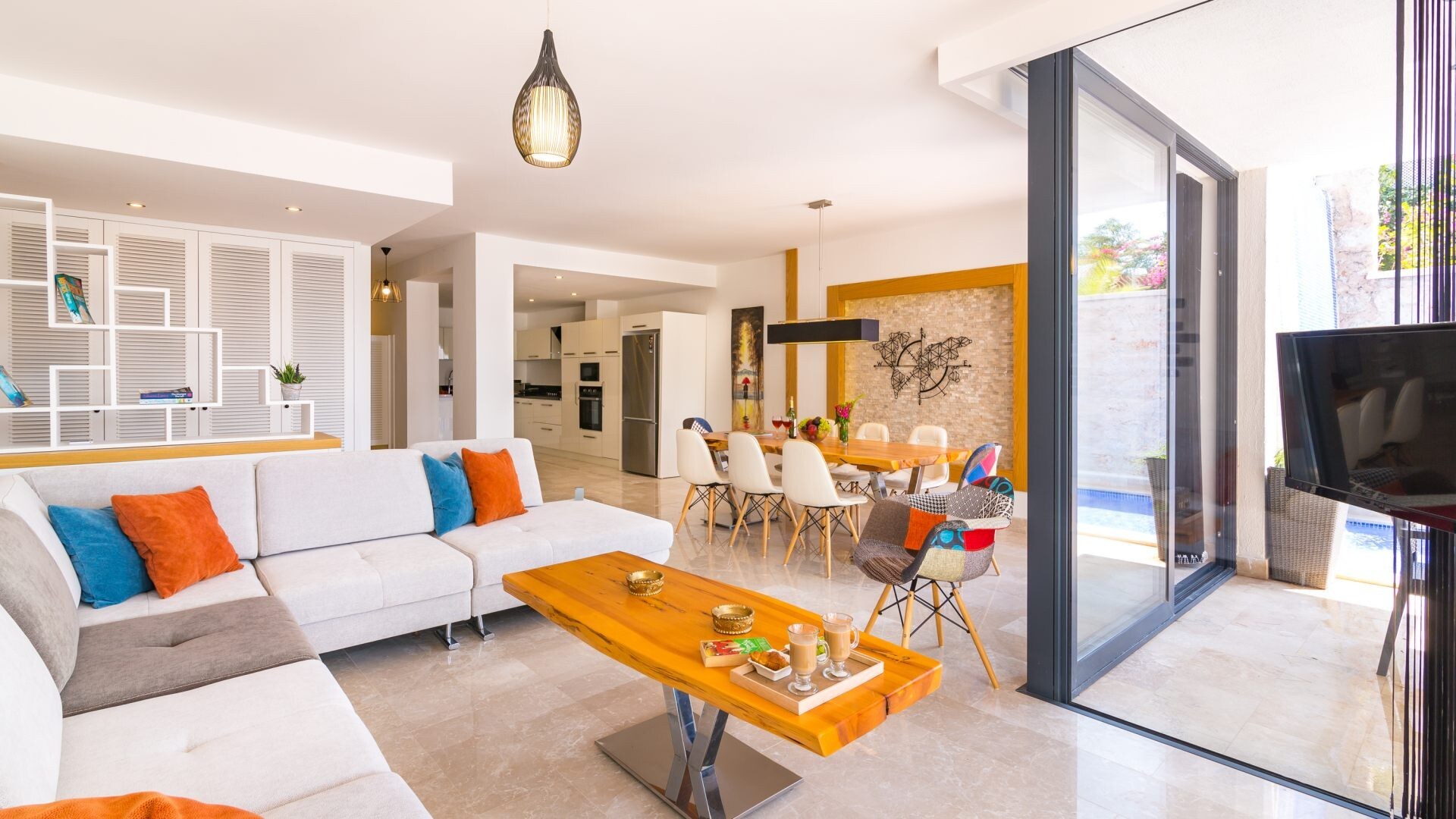 VBK96679 Villa Booking