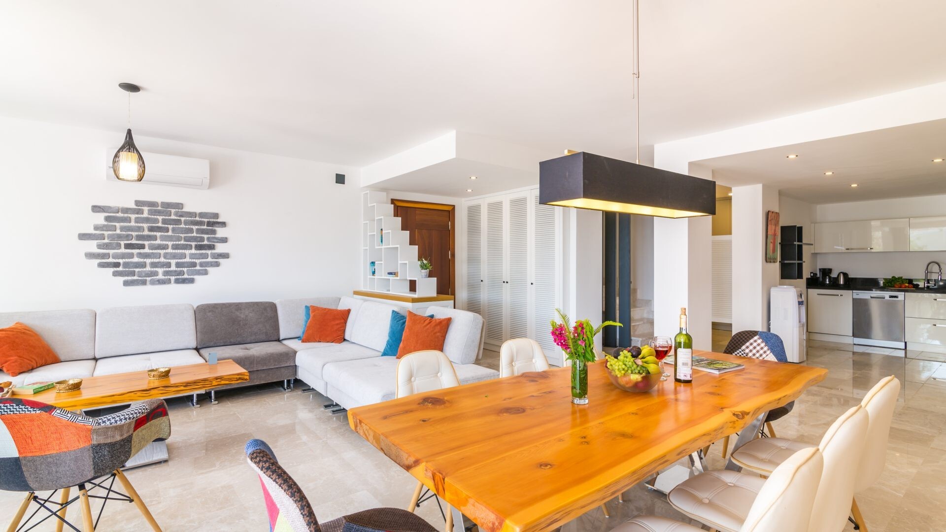 VBK96679 Villa Booking