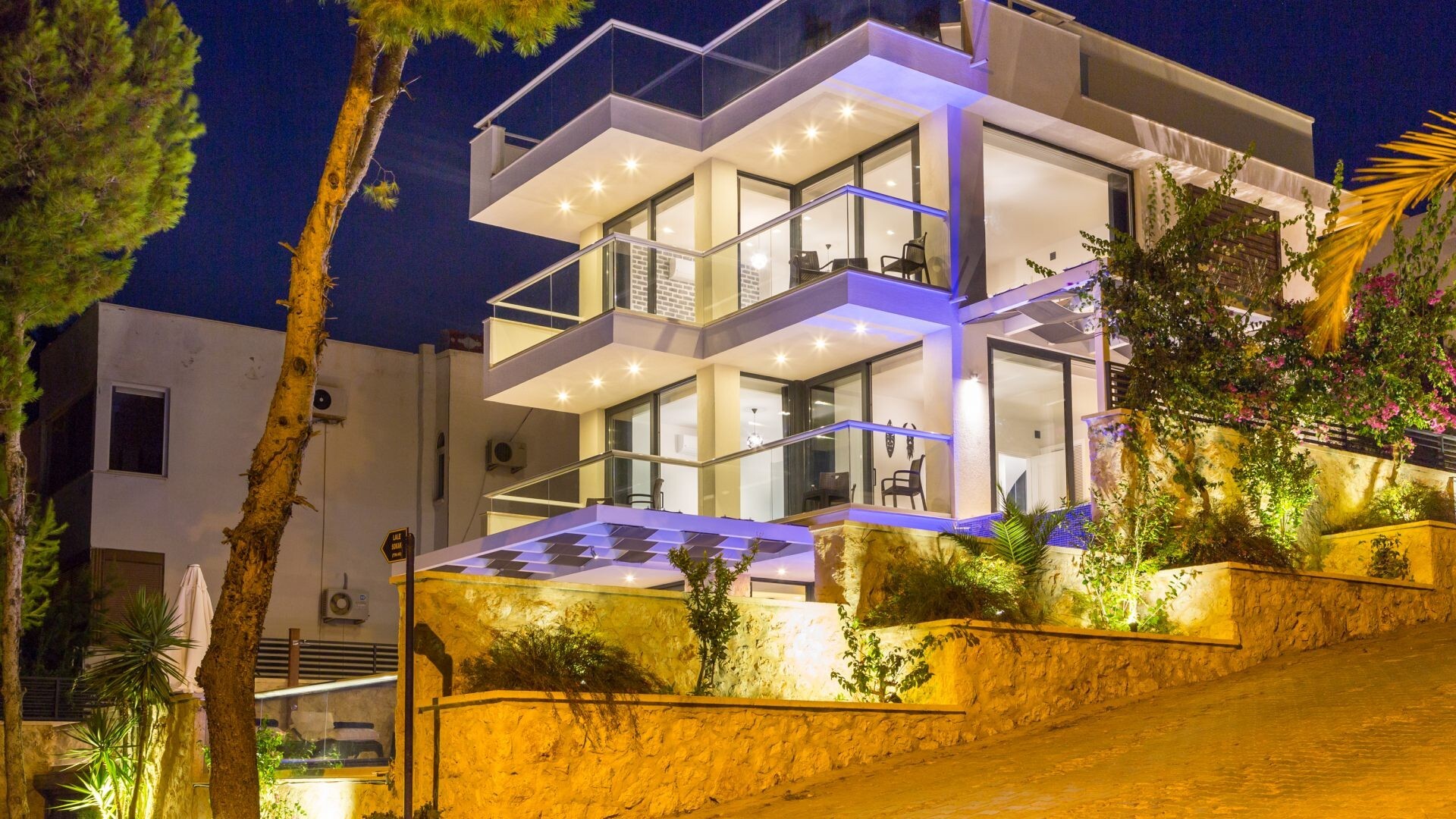 VBK96679 Villa Booking