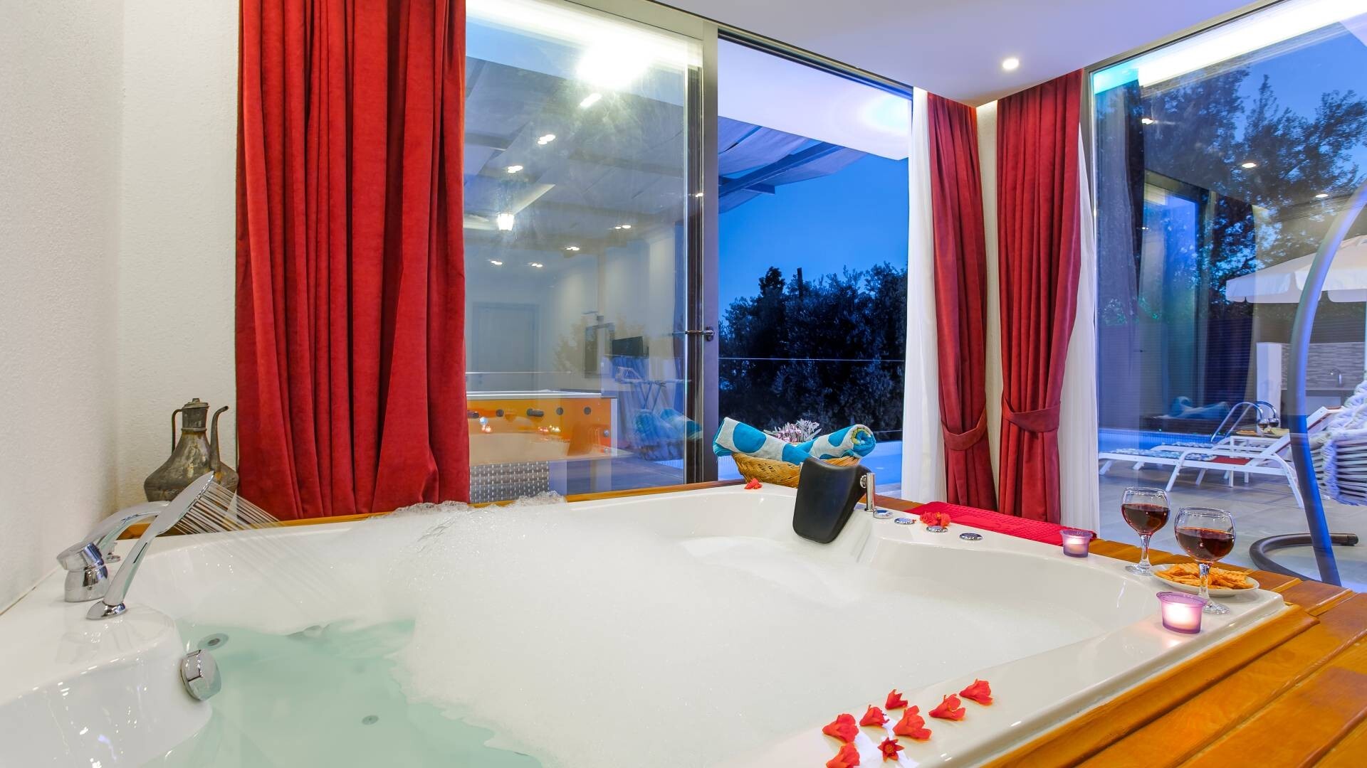 VBK94956 Villa Booking